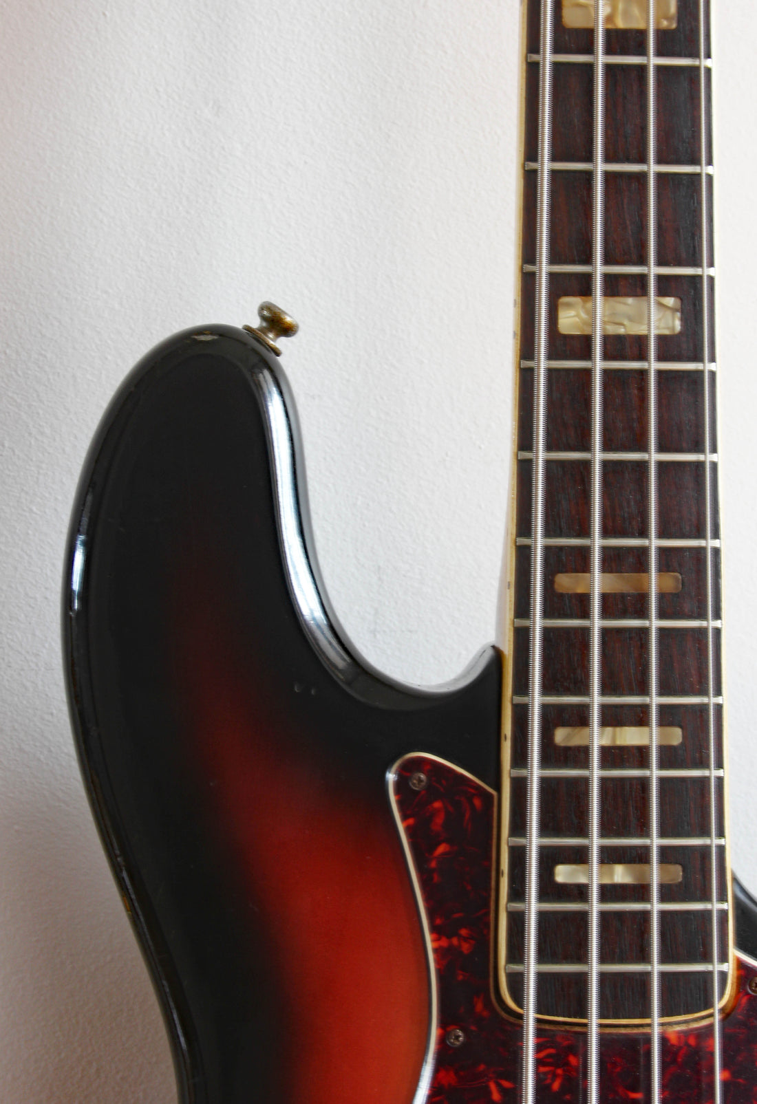 Used Greco Jazz Bass Sunburst 70s