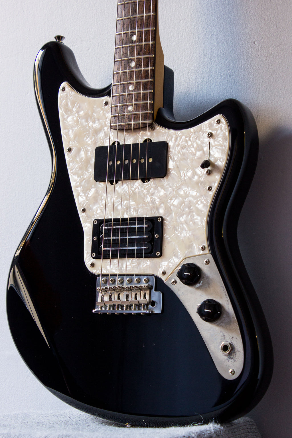 Fender Modern Player Marauder Black 2011