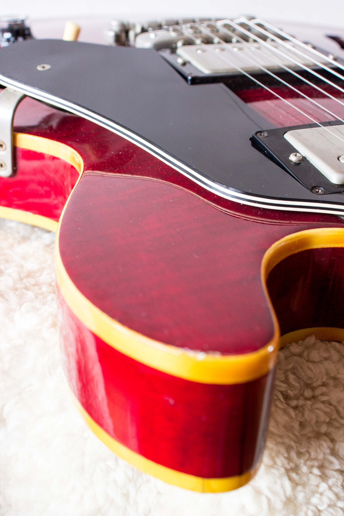 Greco Super View SV-600 Semi-Hollow Wine Red 1979