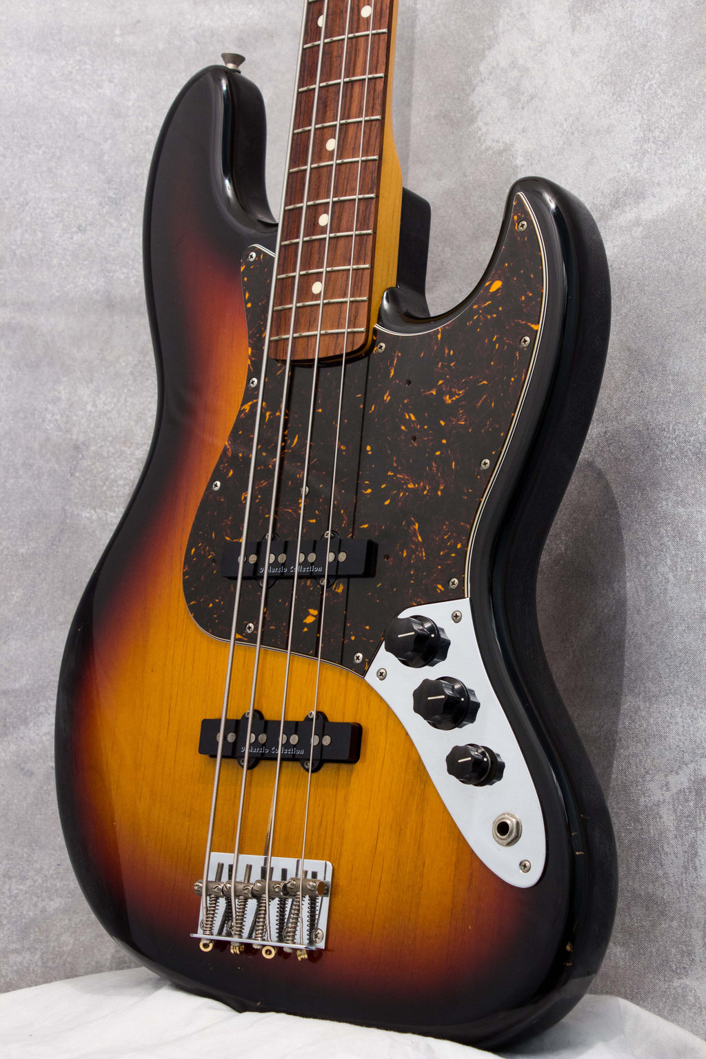 Fender Japan '62 Jazz Bass JB62-VSP/DMC Sunburst 2007