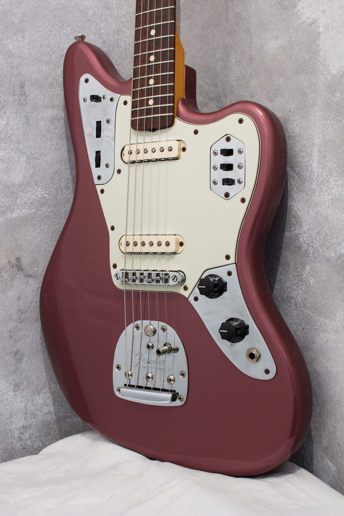 Fender American Vintage '62 Jaguar Burgundy Mist Metallic 2000