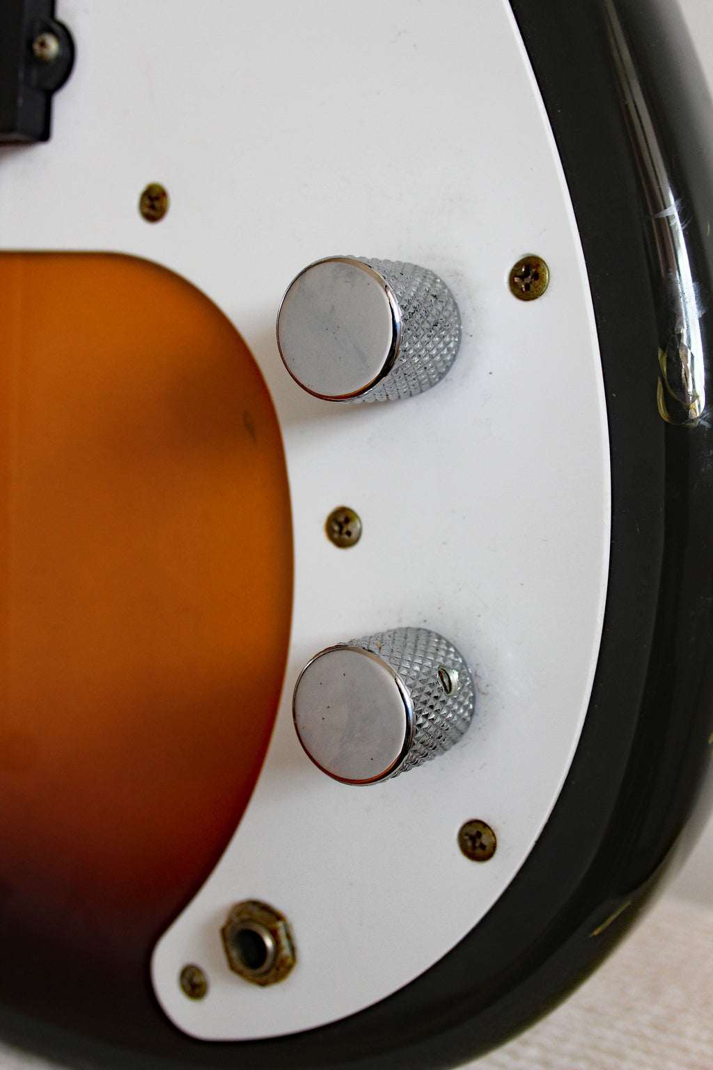 Used Squier MIJ Precision Bass Silver Series Sunburst 1991/2