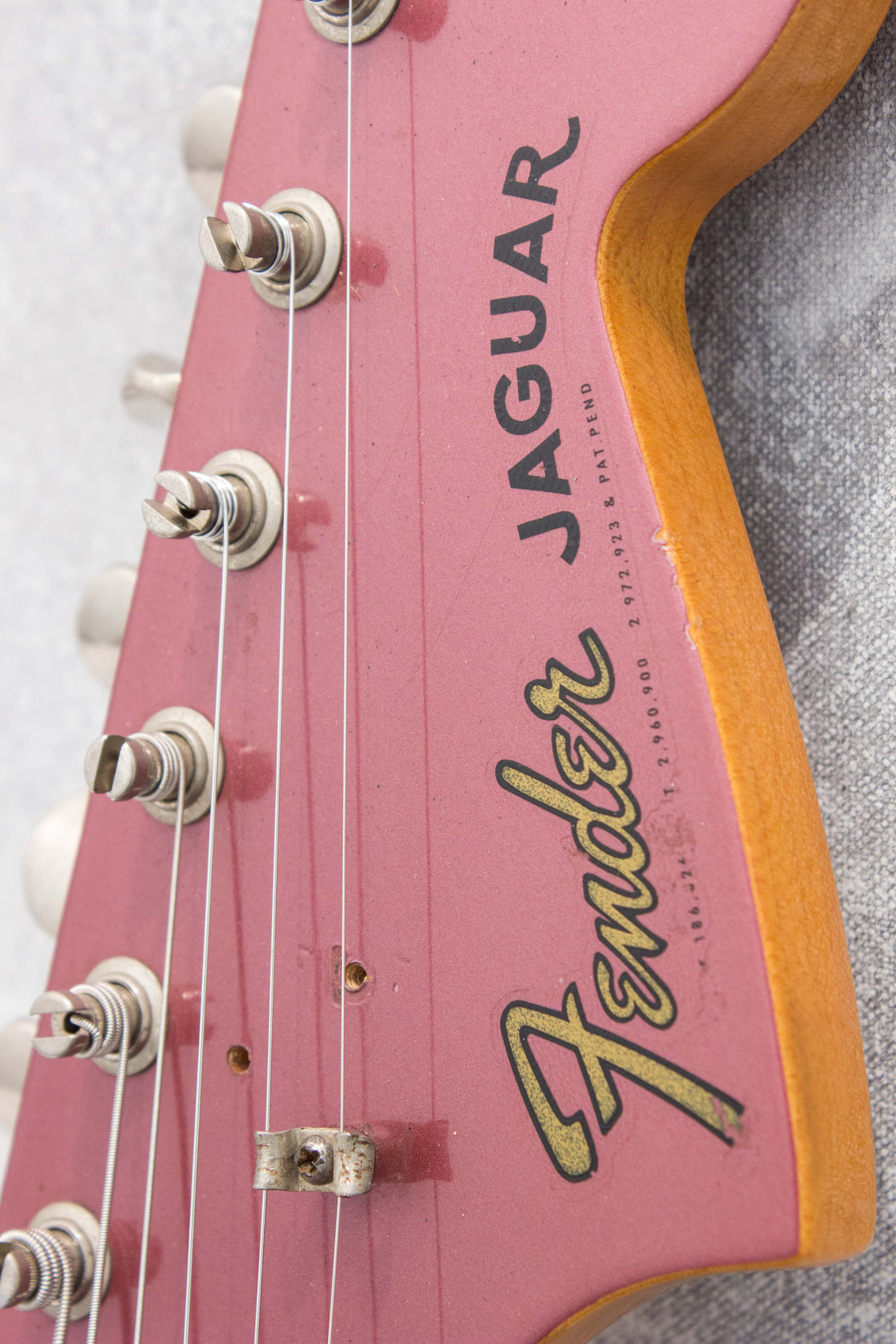 Fender American Vintage '62 Jaguar Burgundy Mist Metallic 2000