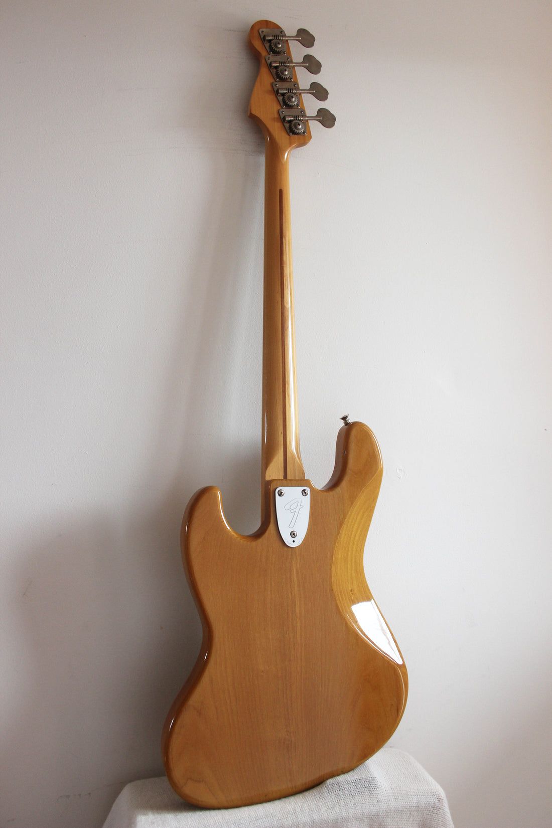 Used Fender Jazz Bass '75 Reissue Natural 1984-7