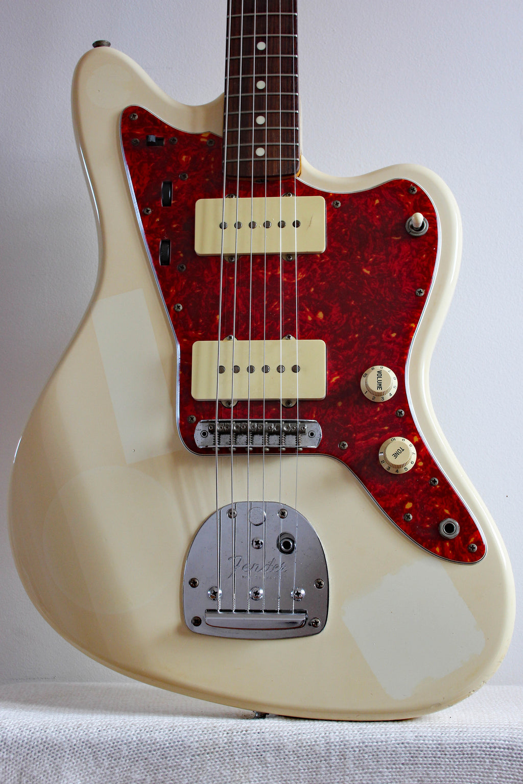 Used Fender Jazzmaster '66 Reissue Vintage White