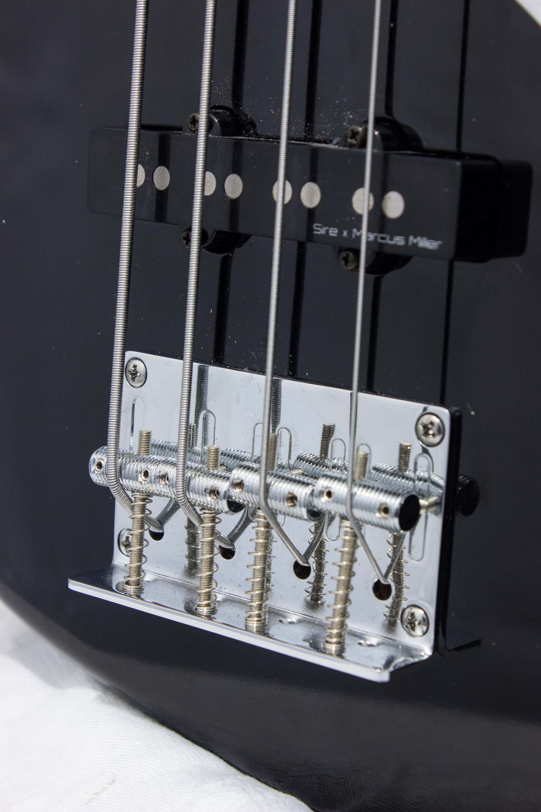 Sire Marcus Miller V7 Vintage Bass Black 2019