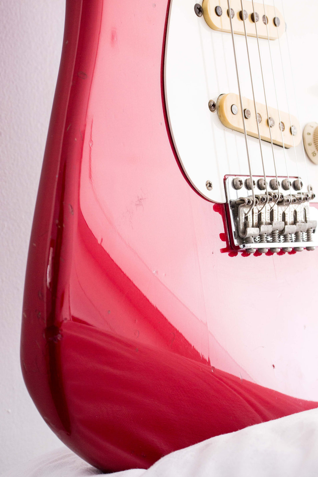 Fender Japan '54 Stratocaster ST54-115 Candy Apple Red 1987