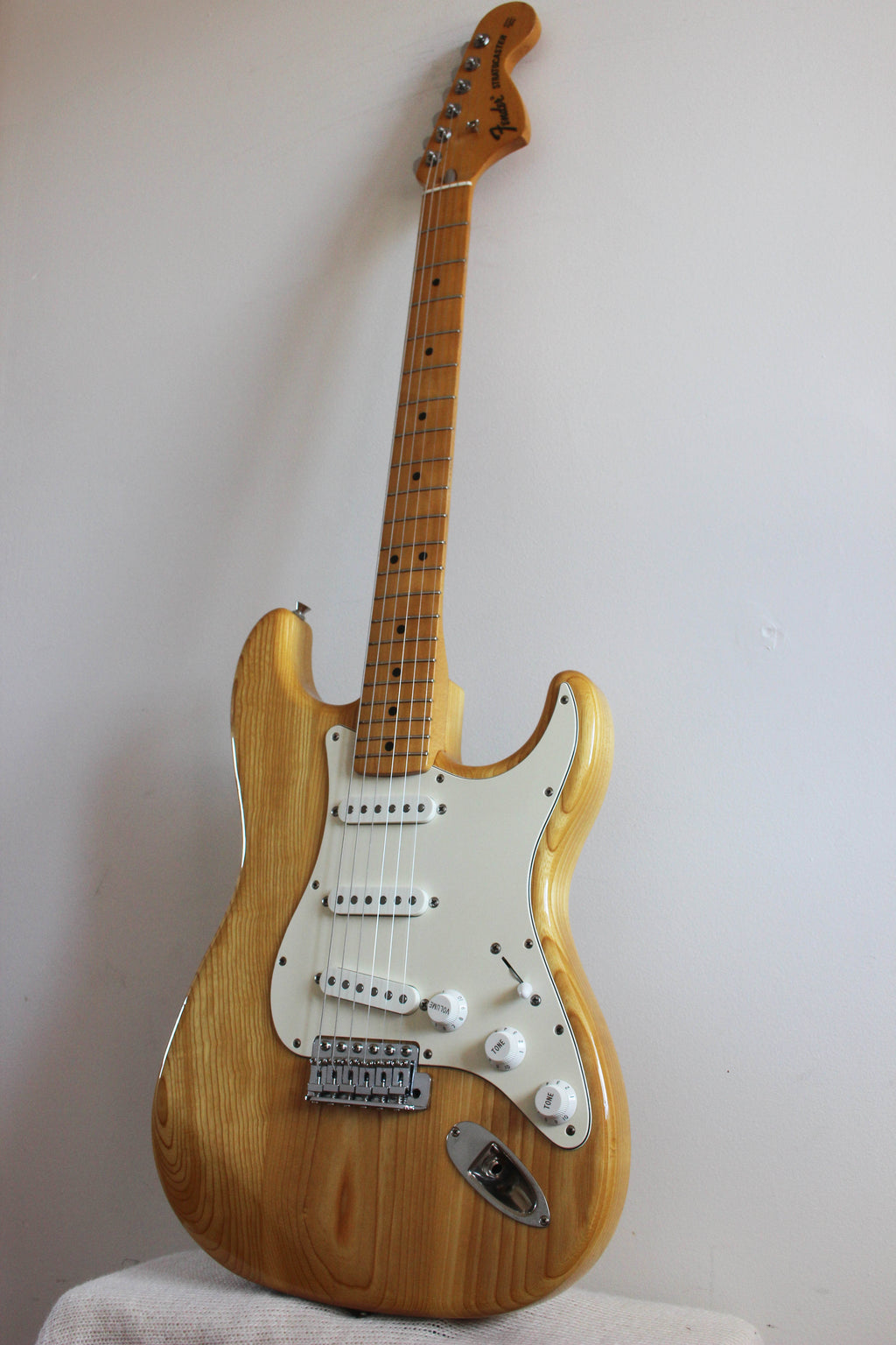 Used Fender Stratocaster '72 Reissue Hot-Rodded Natural Ash 1989