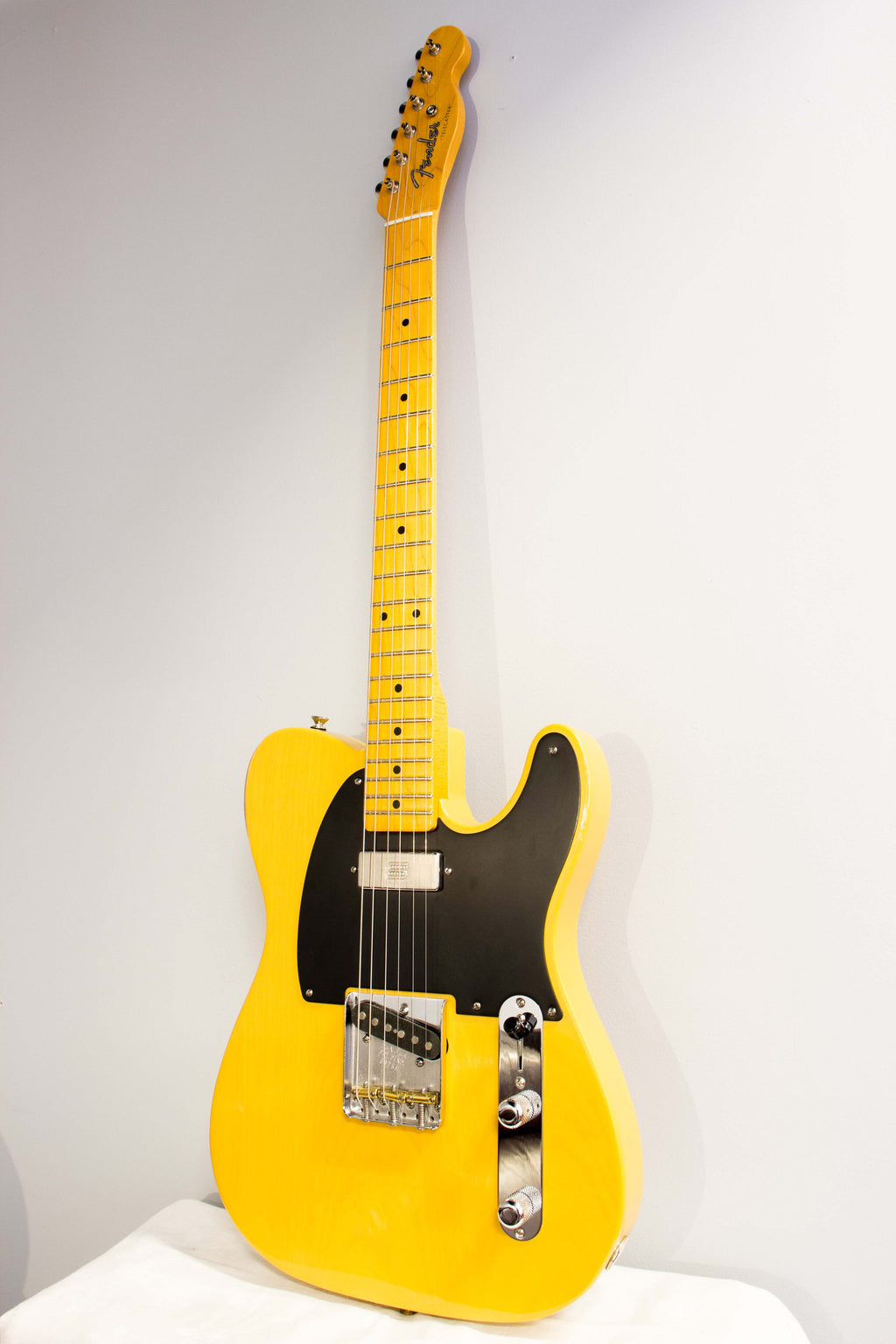 Fender American Vintage Hot Rod '52 Telecaster Butterscotch Blonde 2010