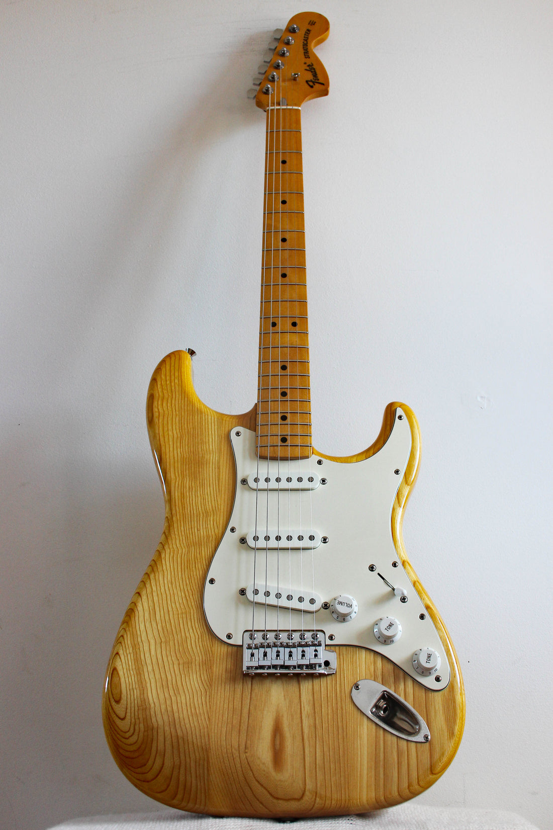 Used Fender Stratocaster '72 Reissue Hot-Rodded Natural Ash 1989