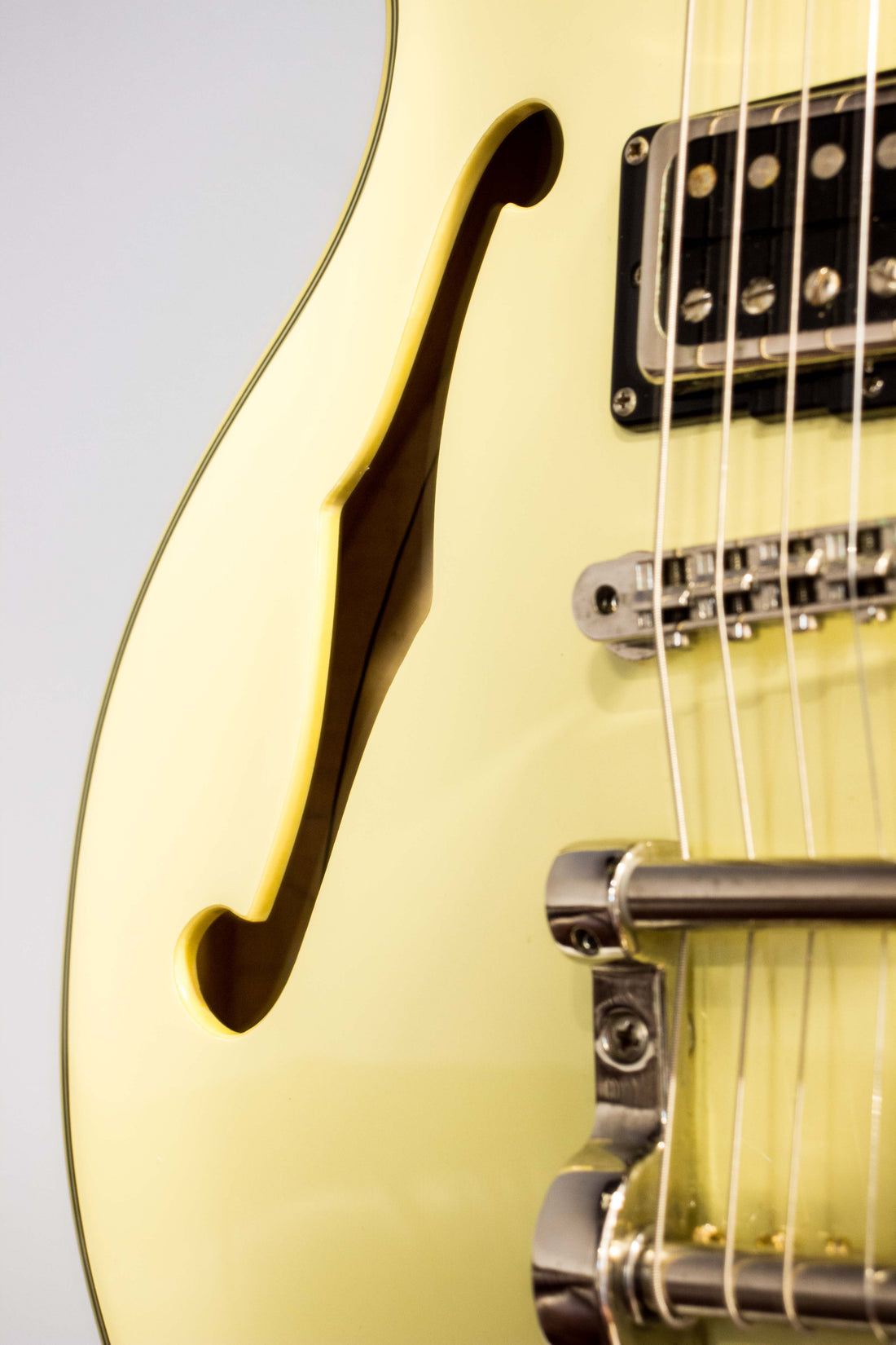 Duesenberg Starplayer TV Fullerton Vintage White 2011