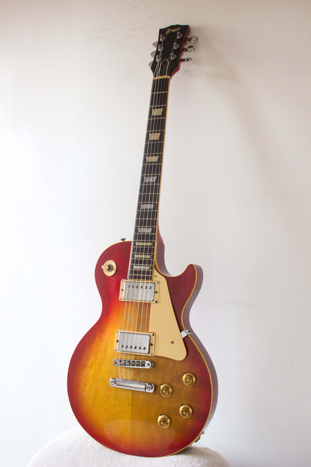 Greco EG700 LP Style Cherry Sunburst 1977