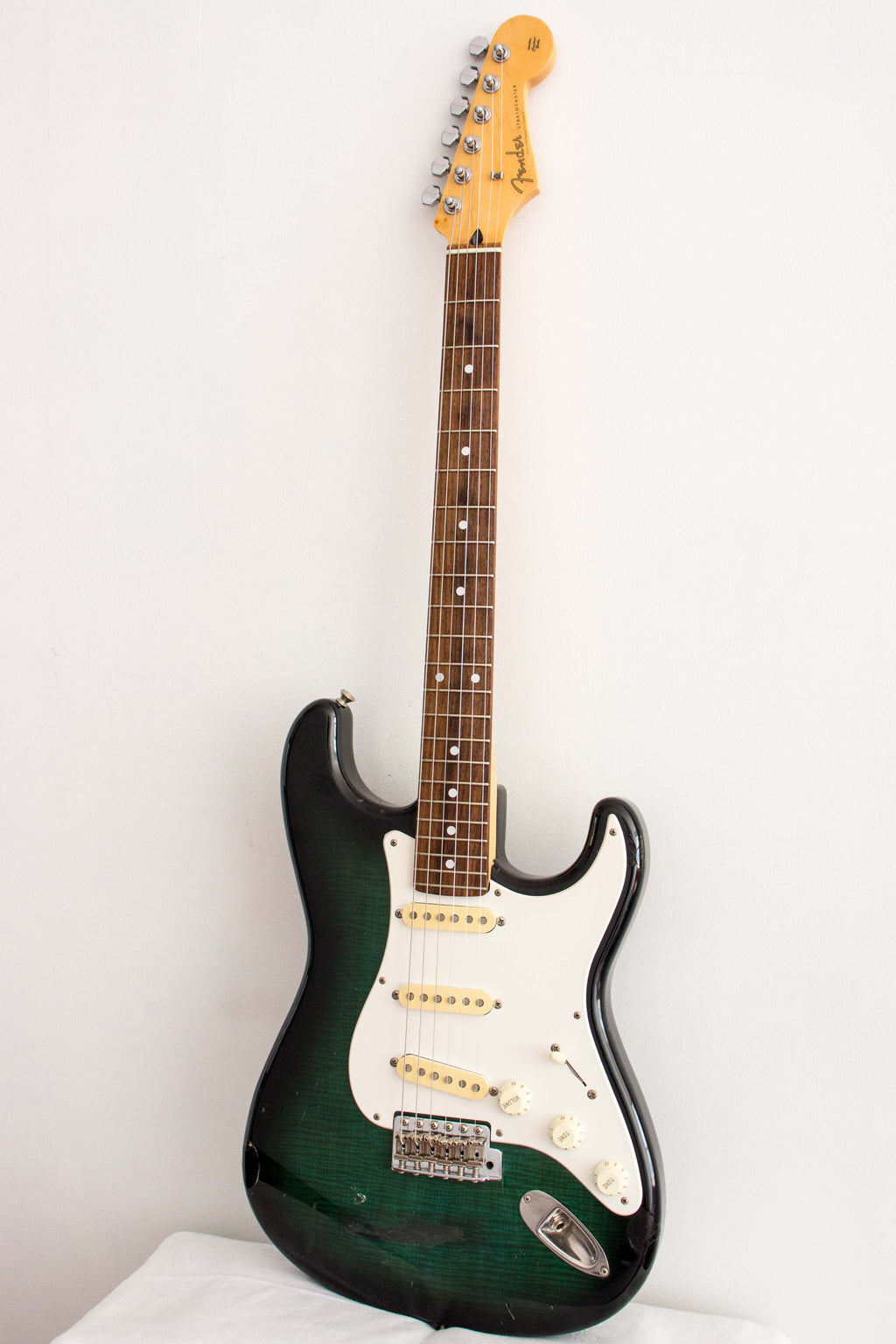 Fender Japan '62 Stratocaster ST62-53 Green Flame Burst 1994