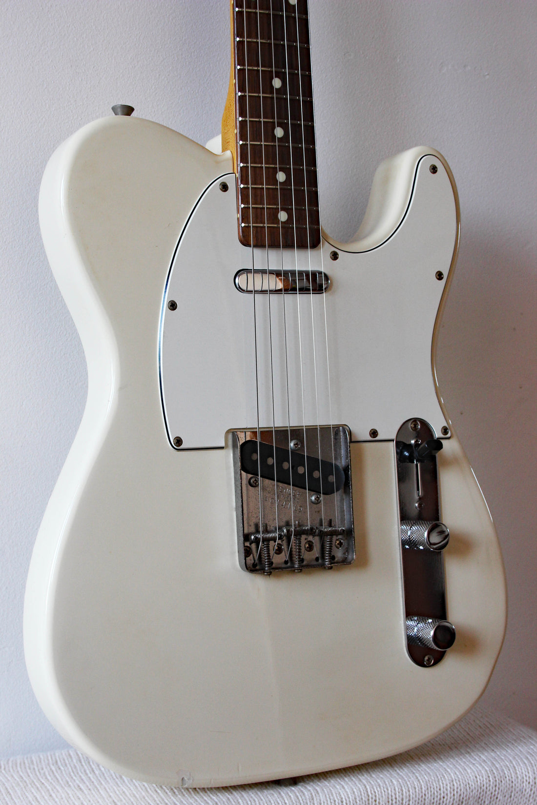 Used Fender Telecaster '62 Reissue Vintage White