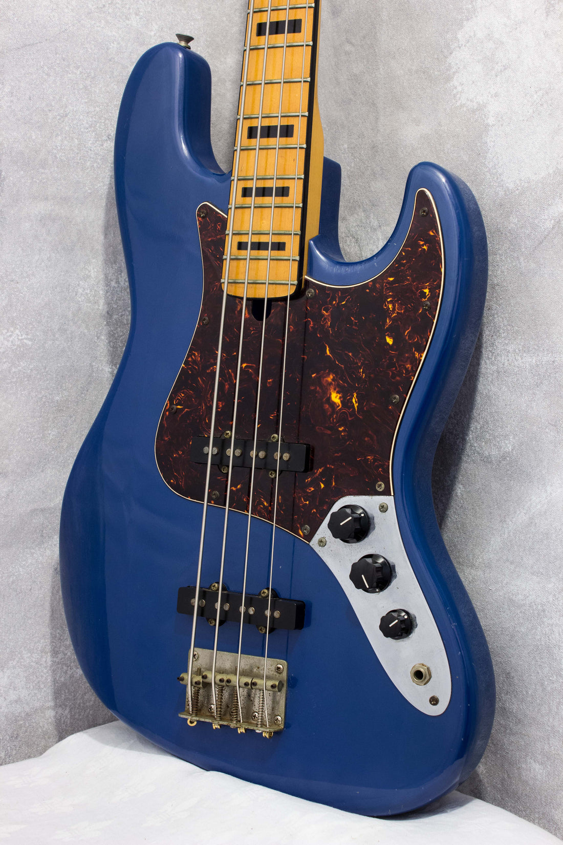 Aria Pro II JB-600 Royal Blue 1975