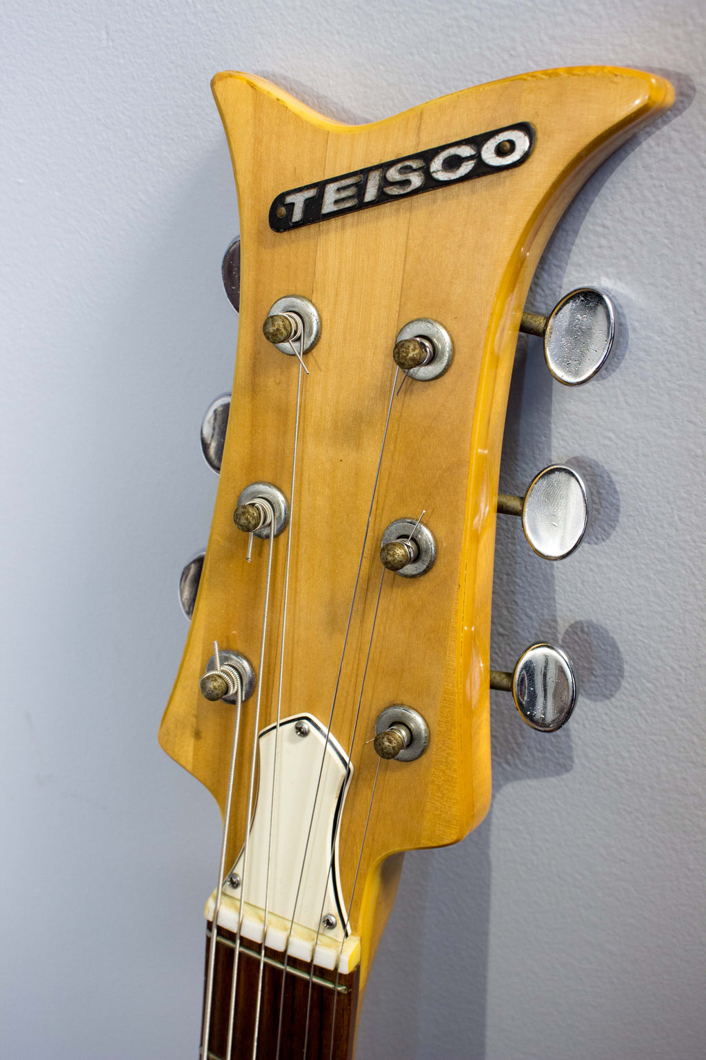 Teisco V-2 Ventures Style Sunburst 1968