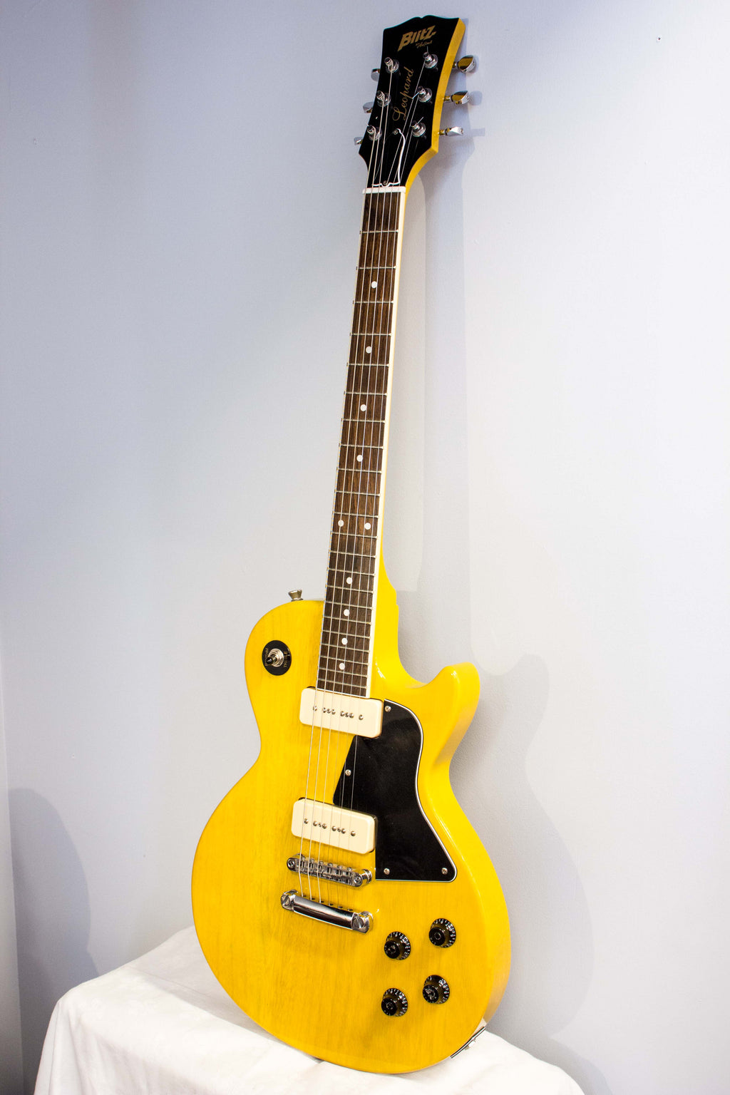 Blitz by Aria Pro II 'Leopard' BLP-SLP Yellow 2014