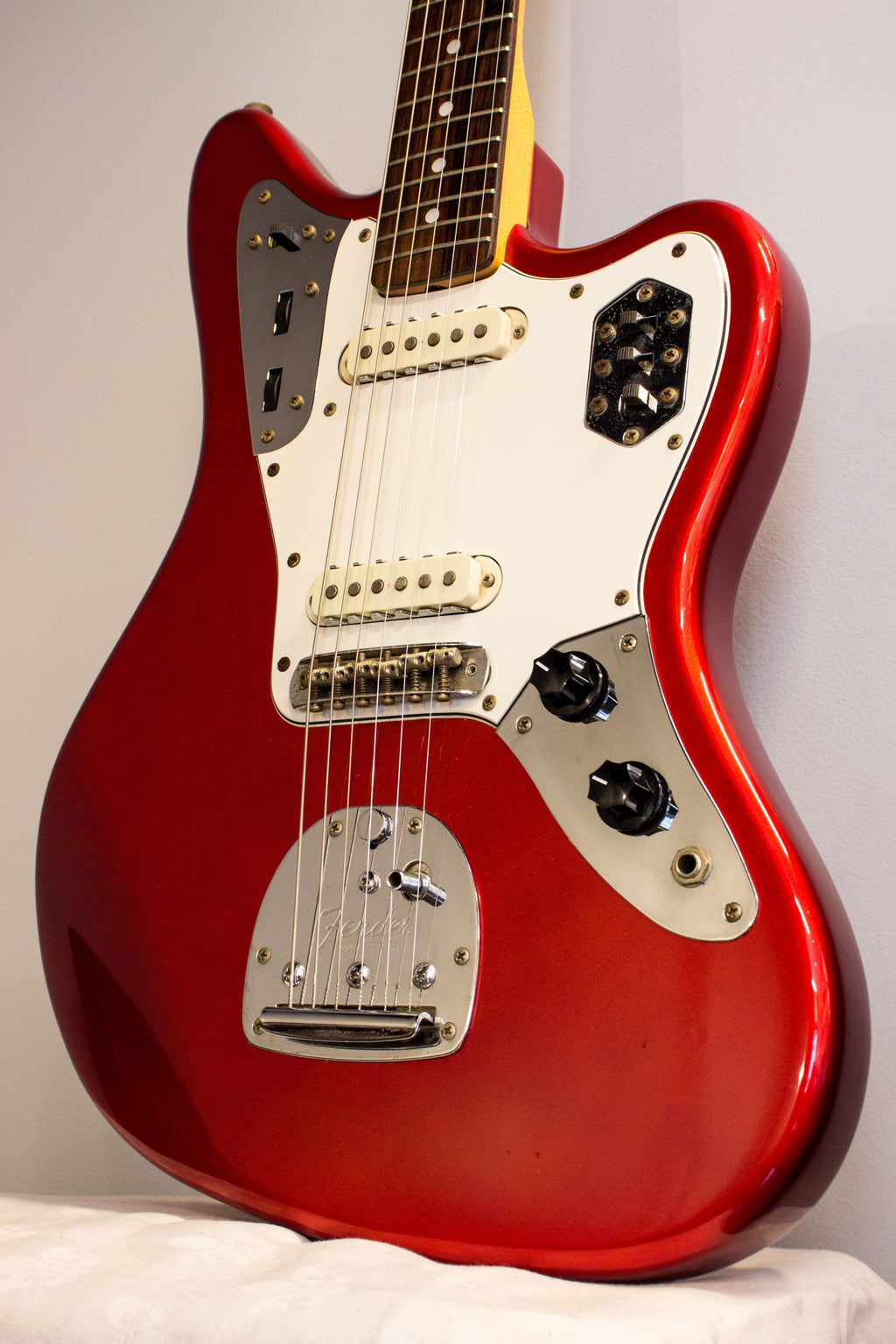 Fender Japan Jaguar JG66-85 Candy Apple Red 1998