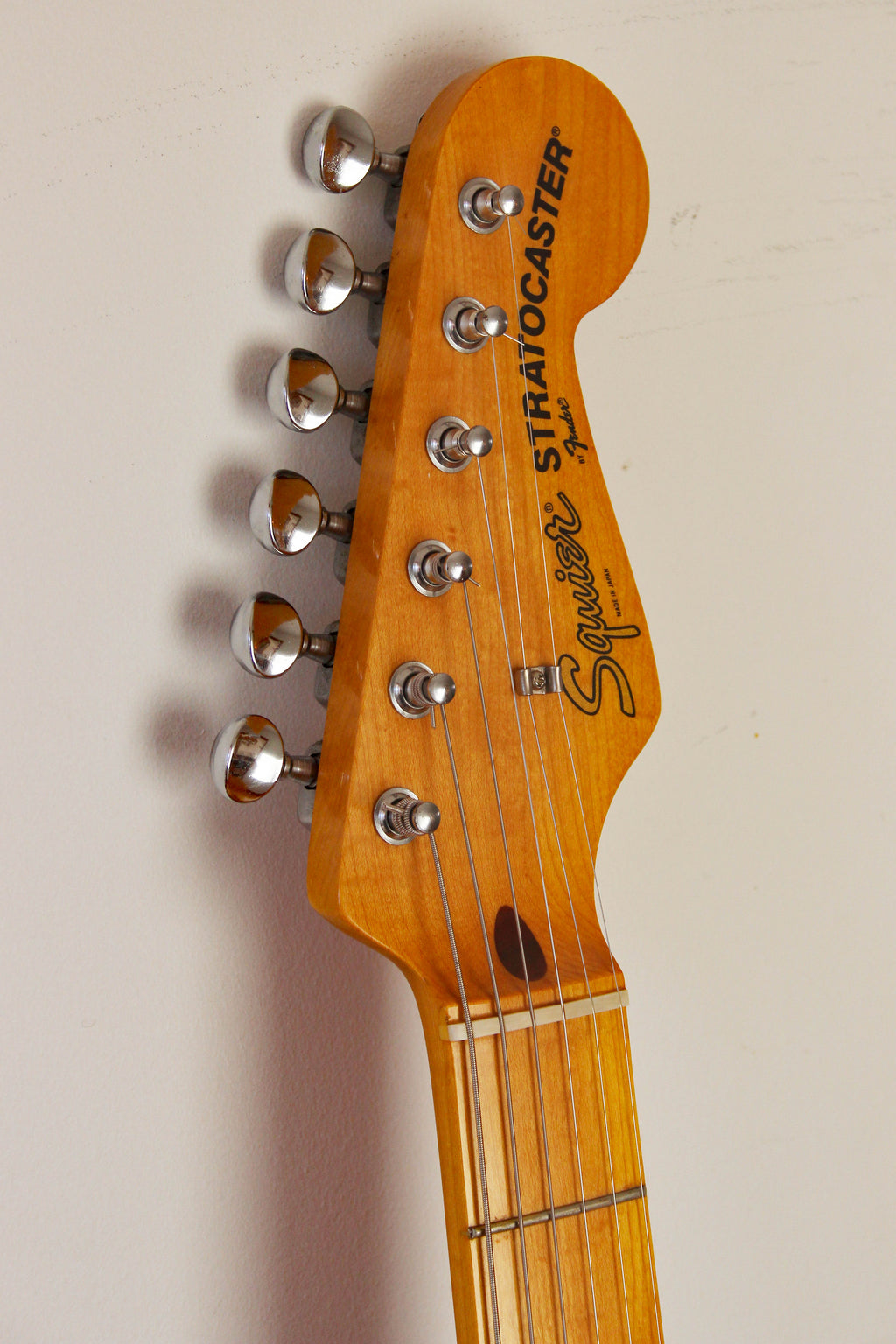 Used Squier Stratocaster MIJ 1984 JV Serial 2 Tone Sunburst