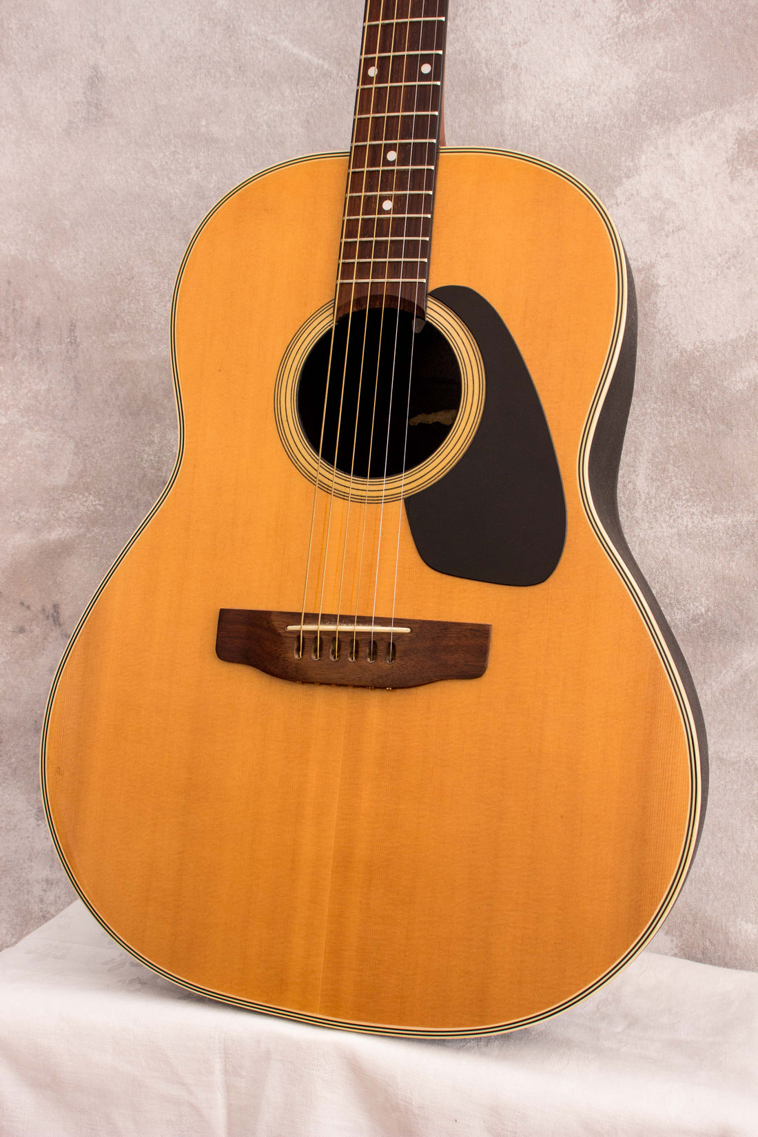 Applause by Ovation AA14 Roundback Acoustic 1970s