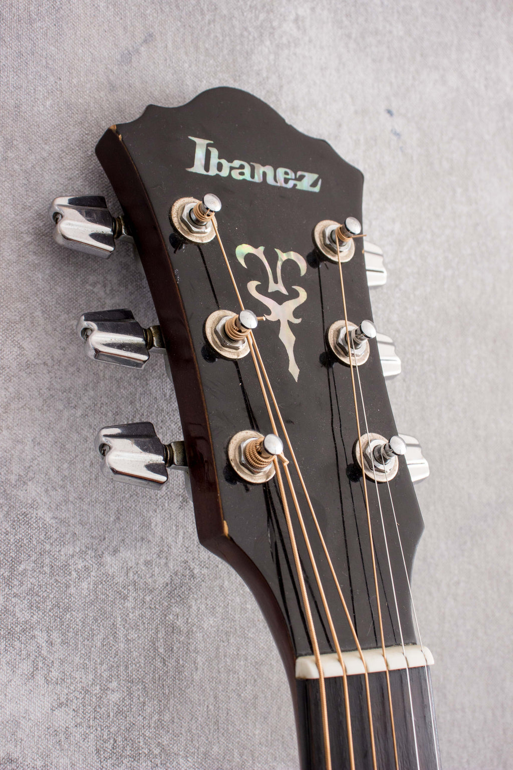 Ibanez V300S Dreadnought Acoustic 1981