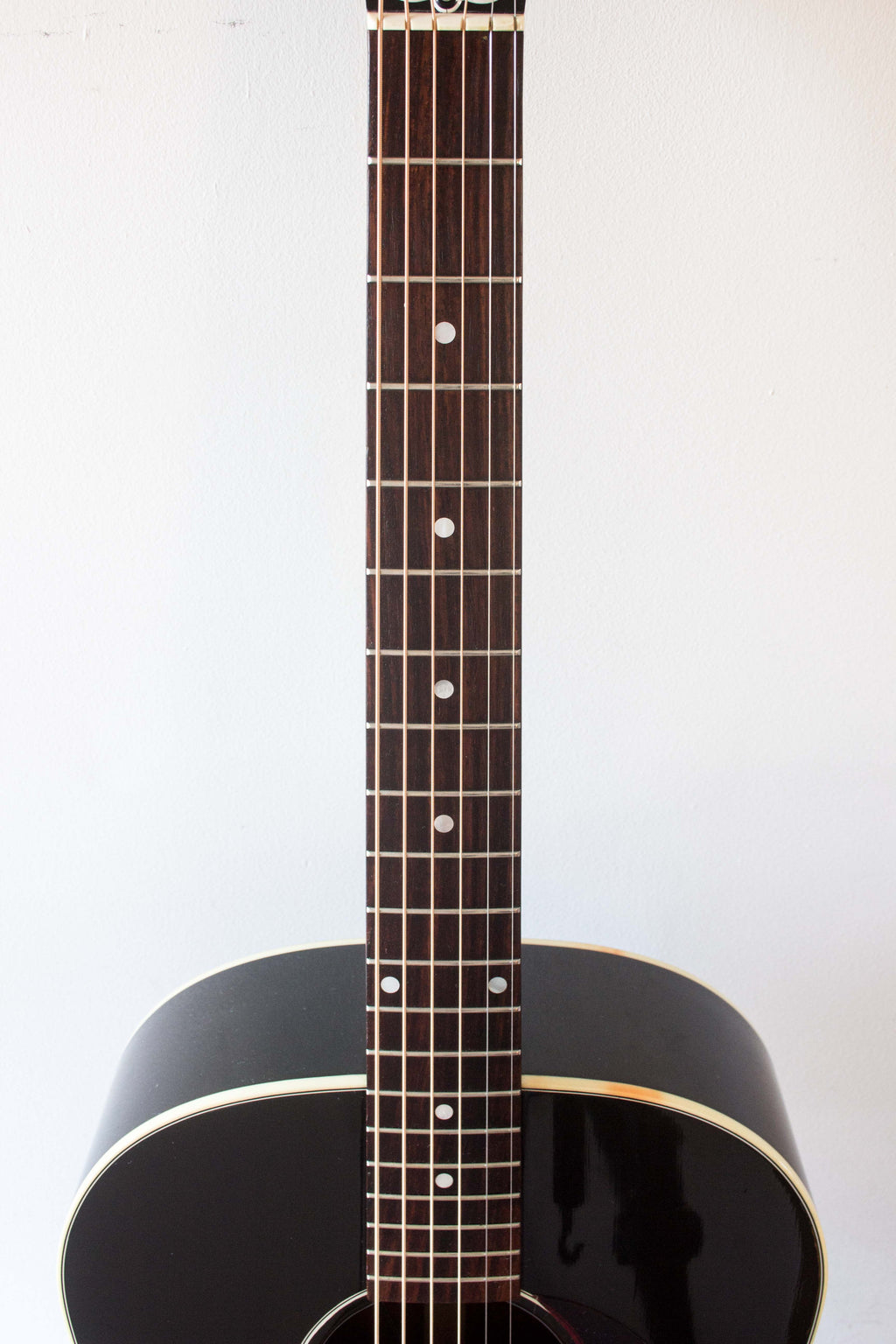 Gibson J-45 Standard Sunburst Dreadnought 2010