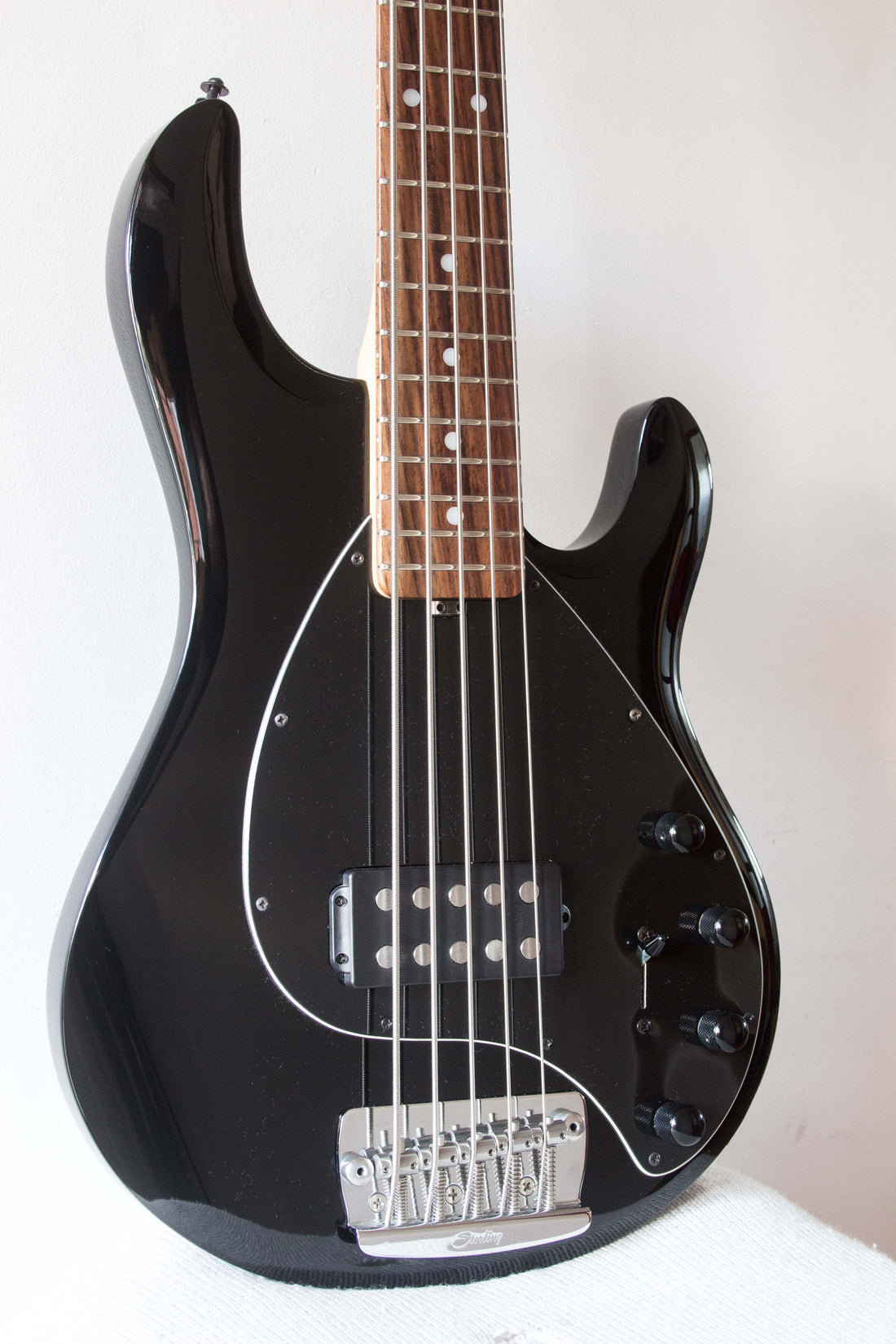 Sterling by Musicman Ray35 Black 2011