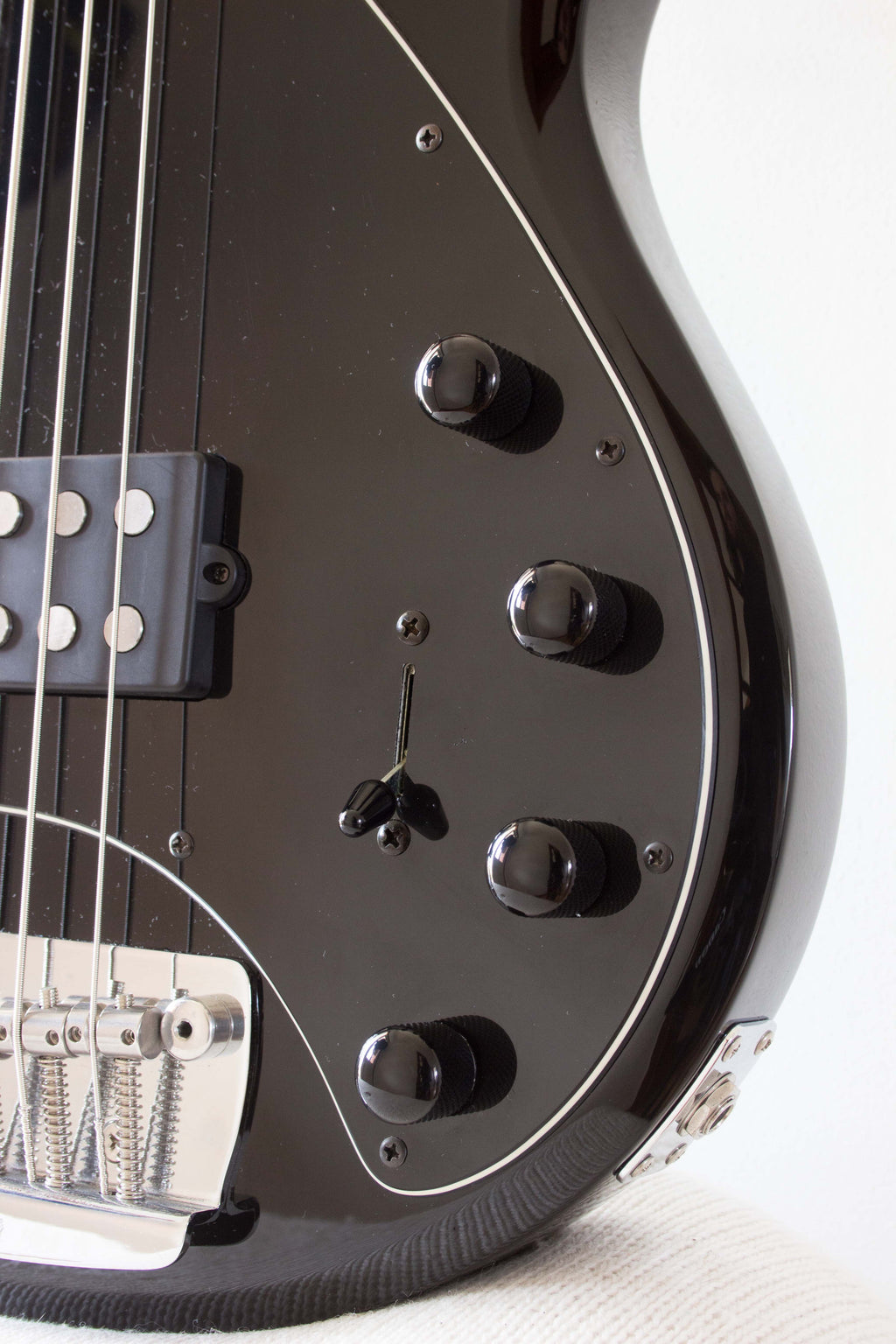 Sterling by Musicman Ray35 Black 2011