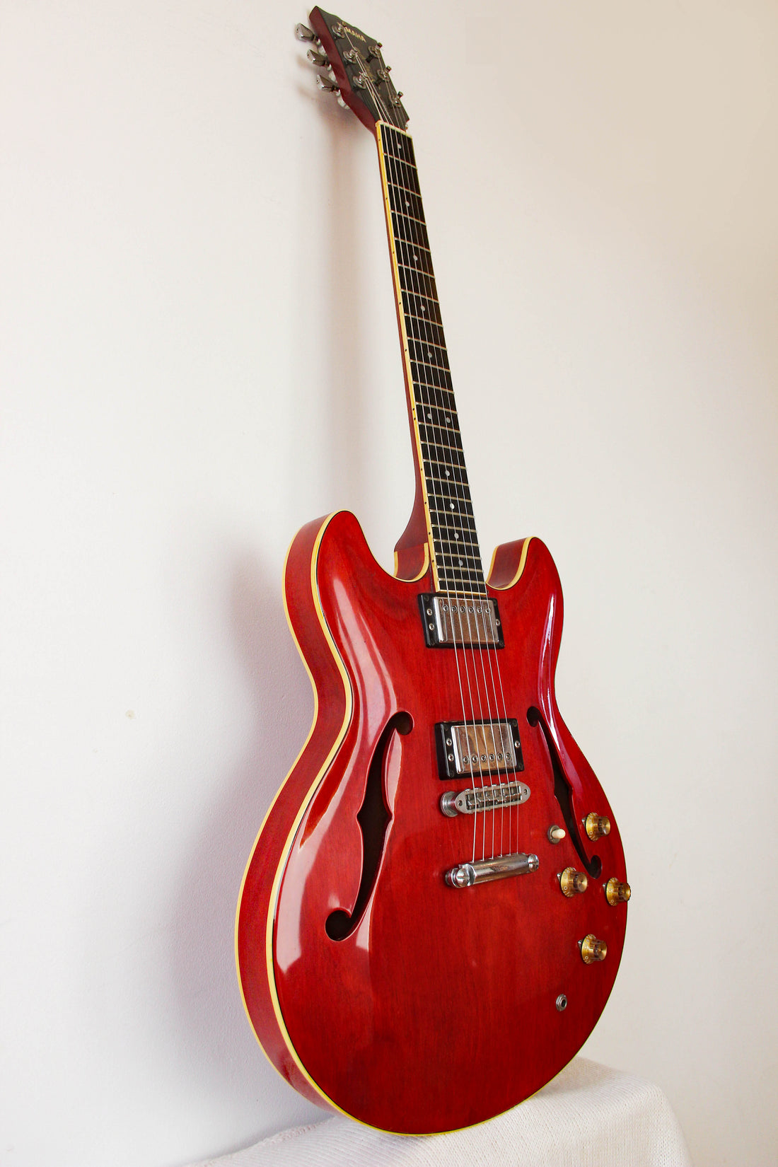 Used Yamaha SA1000 Super Axe Semi-Hollow Transparent Red 1979