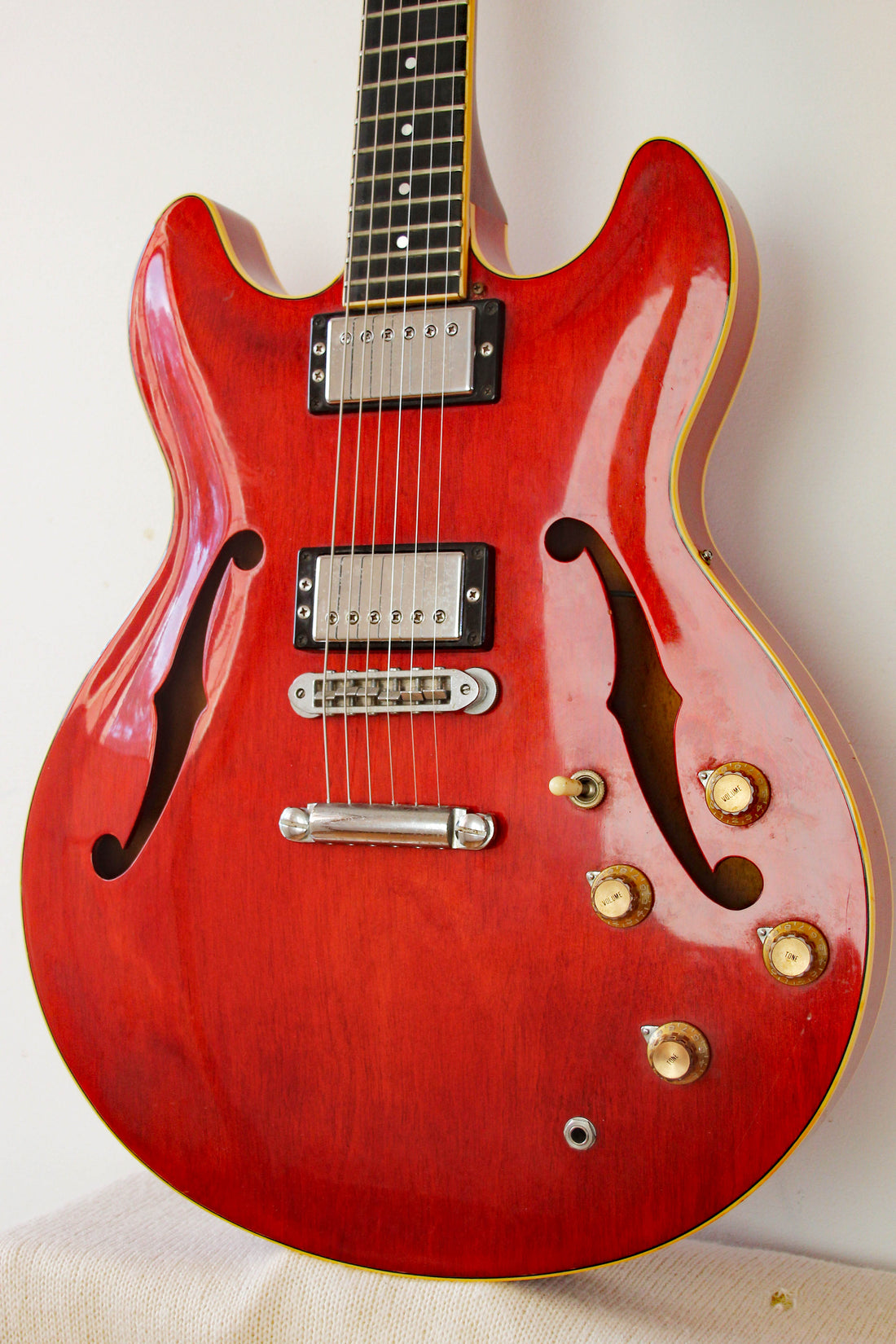 Used Yamaha SA1000 Super Axe Semi-Hollow Transparent Red 1979