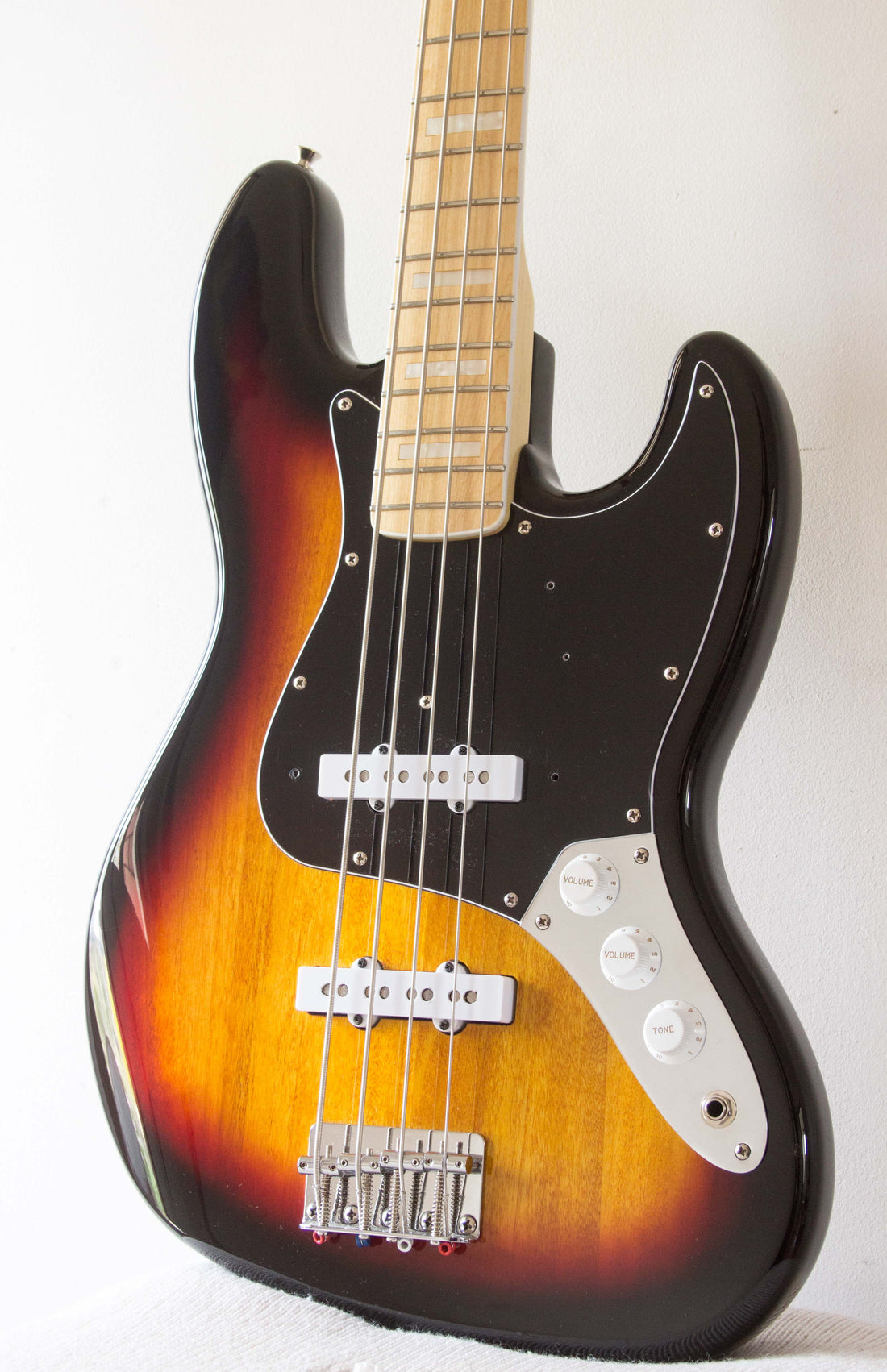 Squier Vintage Modified '77 Jazz Bass Sunburst 2017