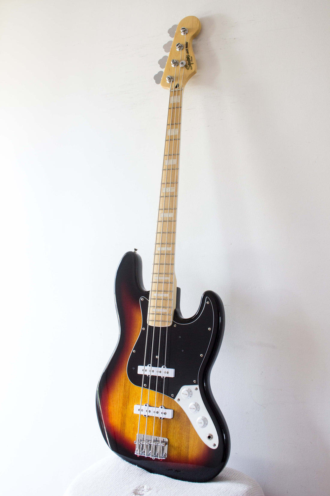 Squier Vintage Modified '77 Jazz Bass Sunburst 2017