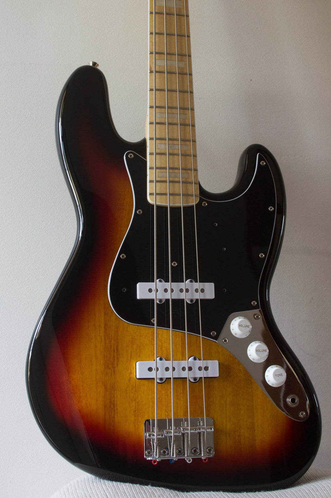 Squier Vintage Modified '77 Jazz Bass Sunburst 2017