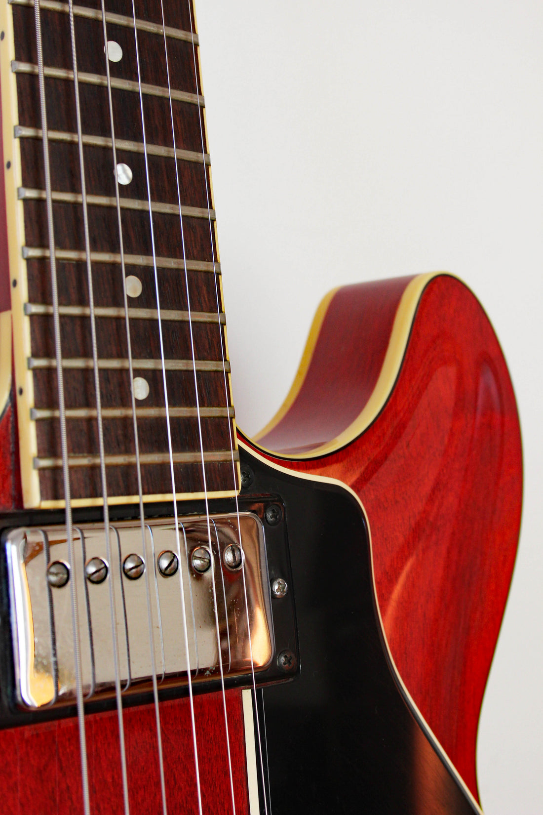 Used Yamaha SA700 Super Axe Semi-Hollow Transparent Red 1979