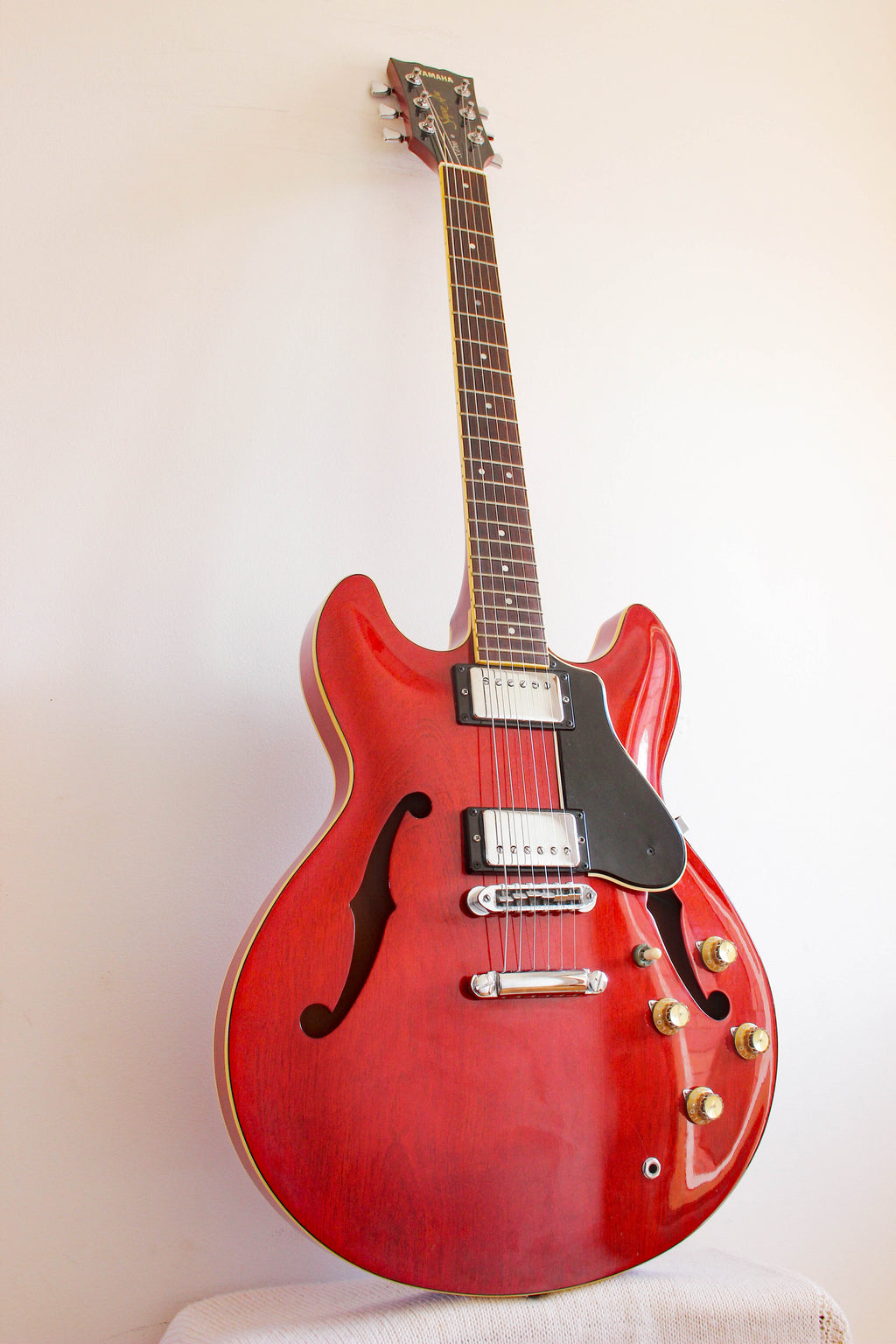 Used Yamaha SA700 Super Axe Semi-Hollow Transparent Red 1979