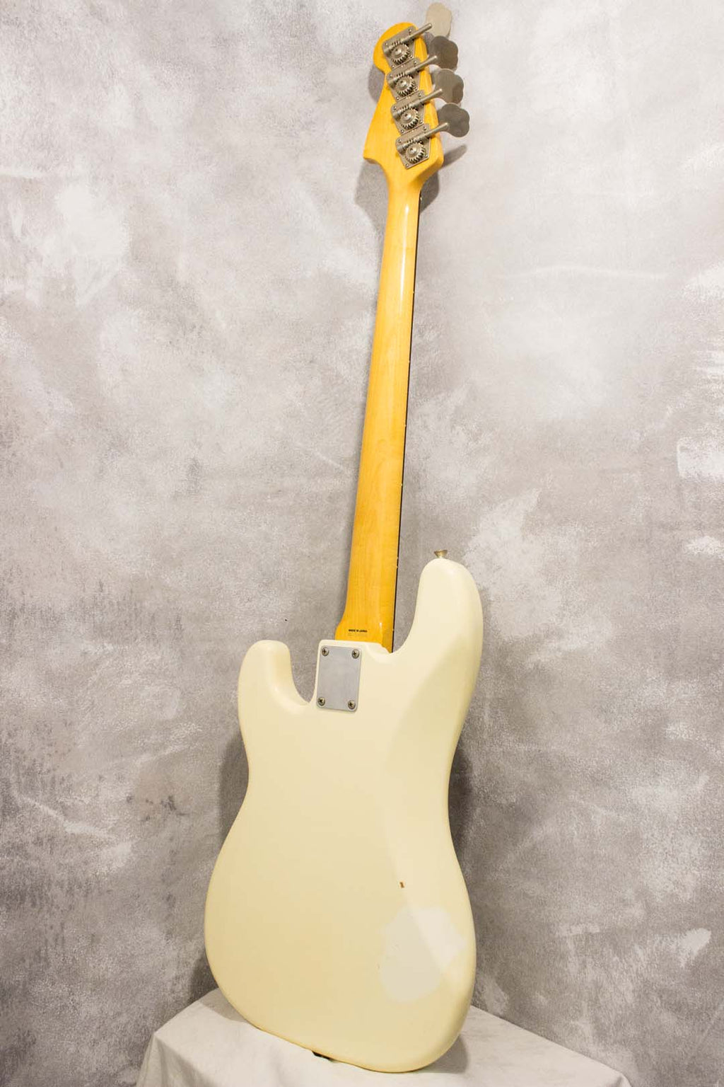 Fender Japan '70 Precision Bass PB70-70US Olympic White 2010