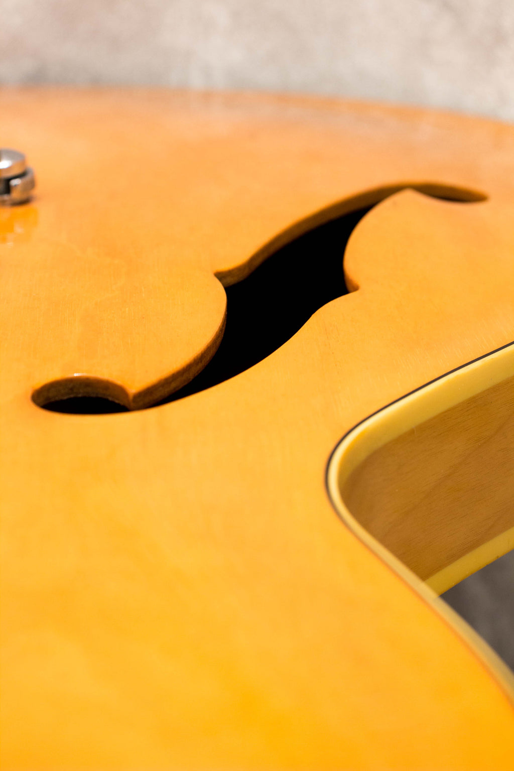 Yamaha SA700 Super Axe Semi-Hollow Natural 1979