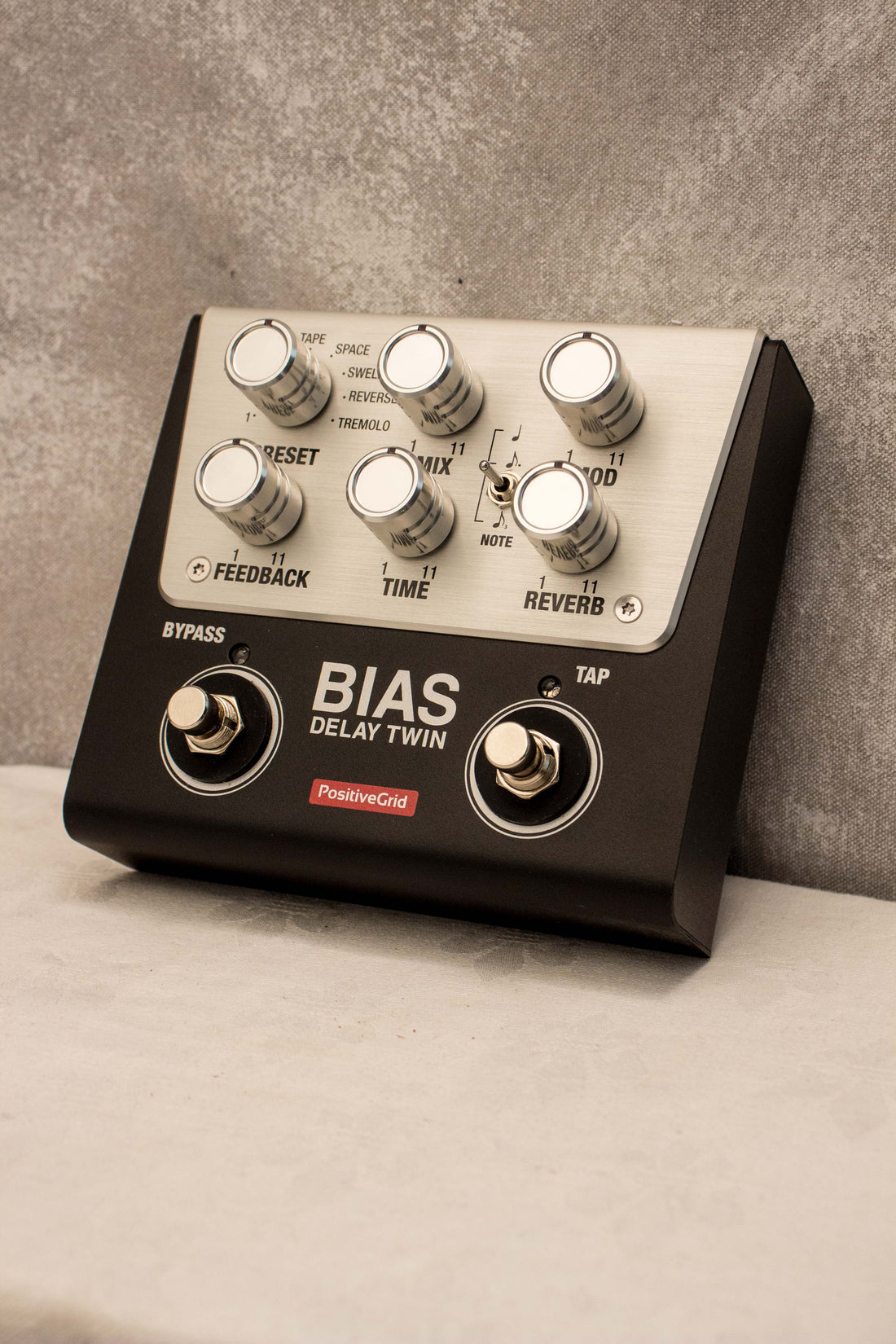 Positive Grid Bias Delay Twin Pedal
