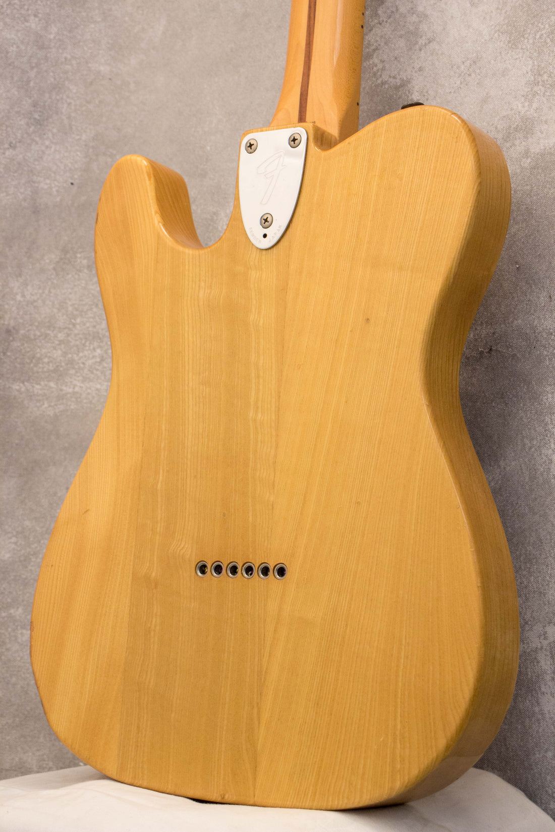 Fender Japan '72 Thinline Telecaster TN72-85 Natural 2000