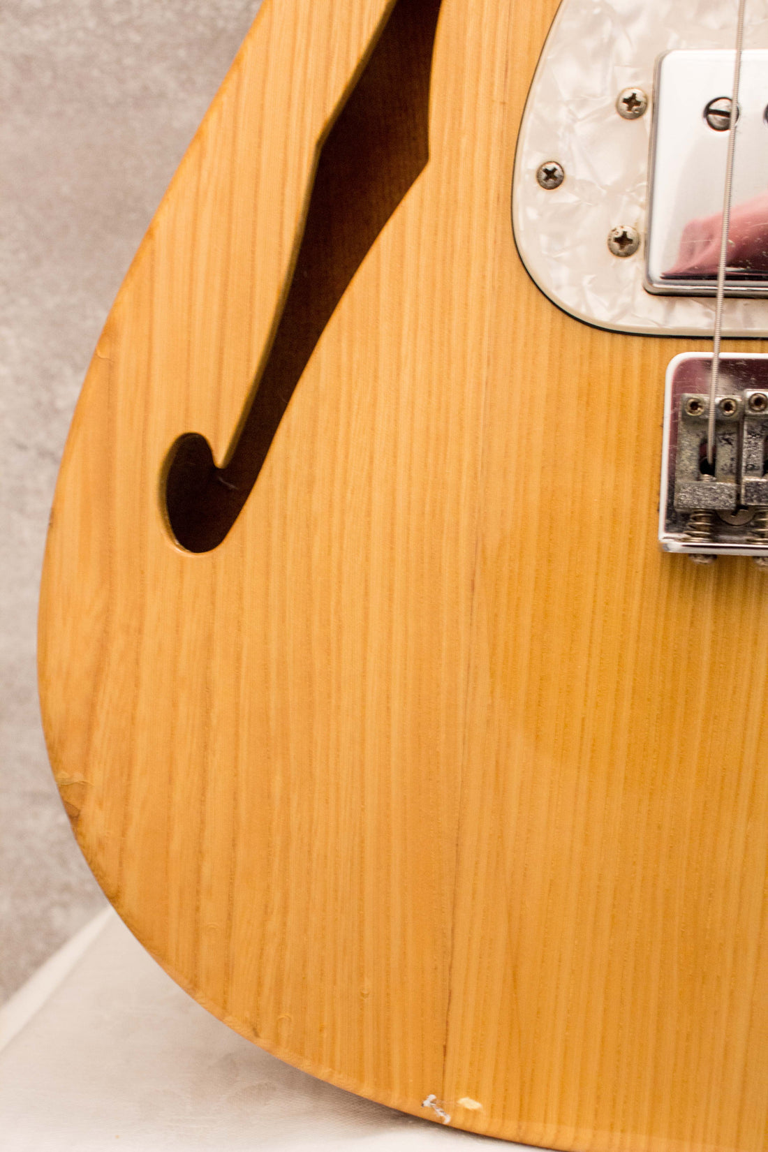 Fender Japan '72 Thinline Telecaster TN72-85 Natural 2000