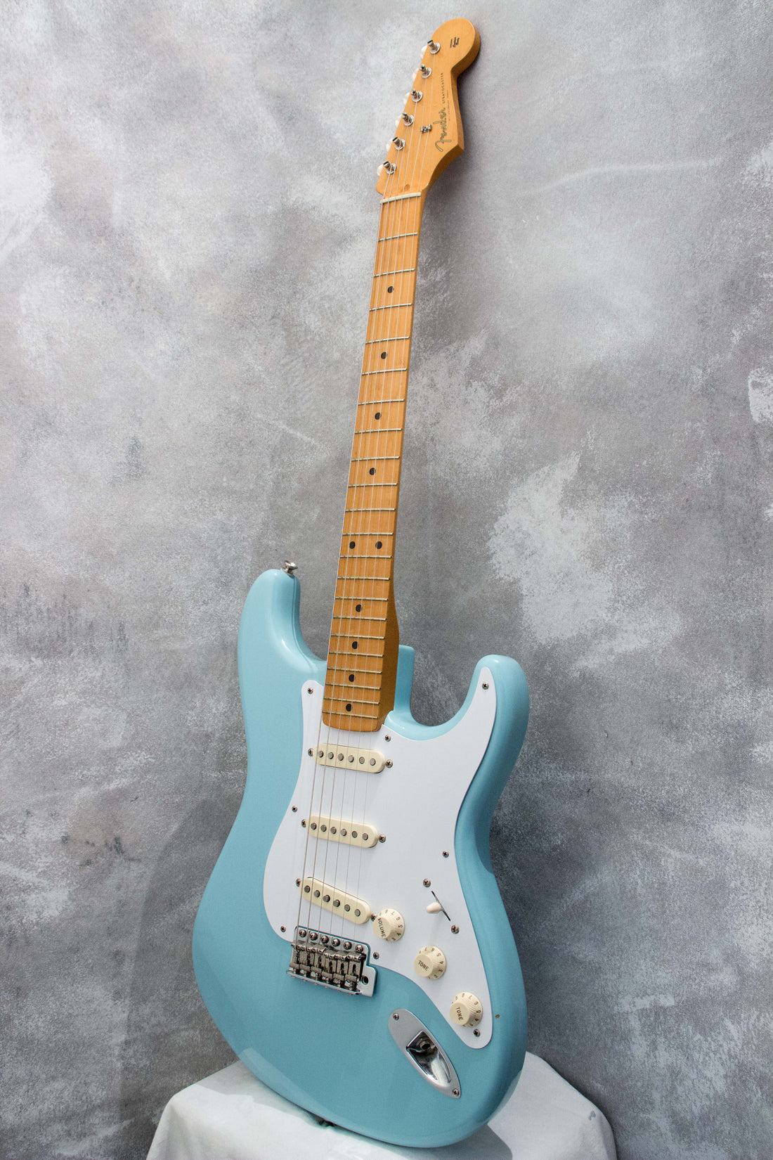 Fender Classic Series 50s Stratocaster Sonic Blue 2010