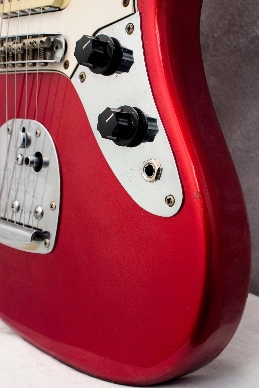 Fender Japan Jaguar JG66-85 Candy Apple Red 1996