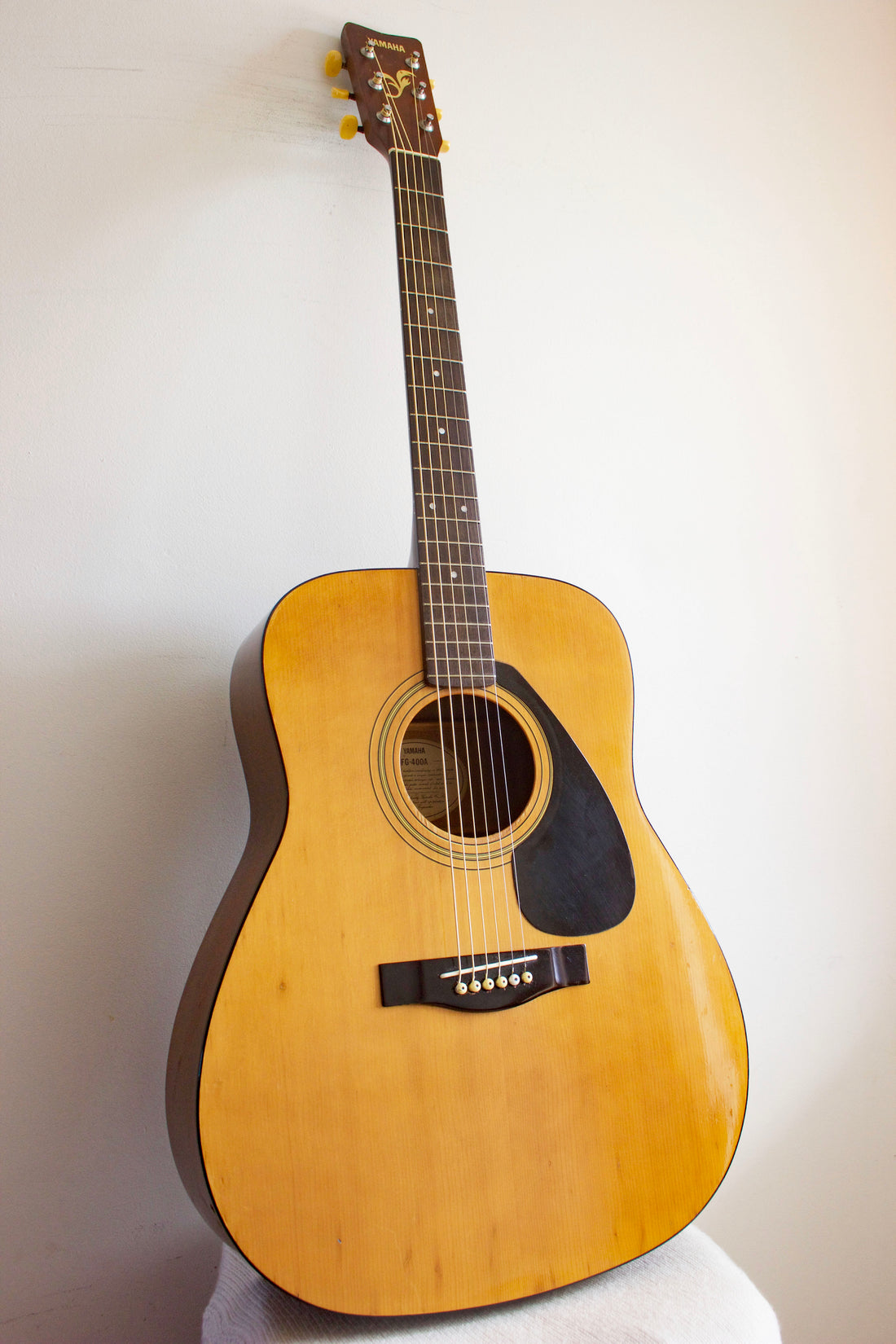 Yamaha FG-400A Dreadnought Acoustic