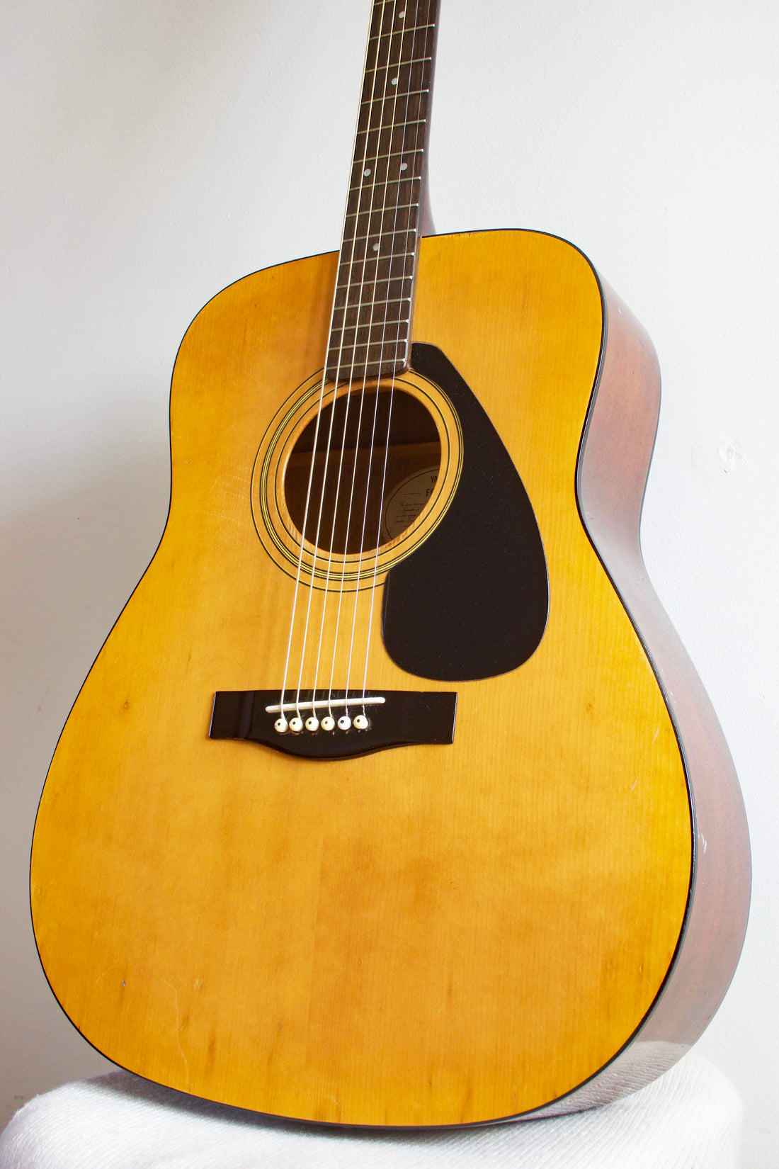 Yamaha FG-400A Dreadnought Acoustic