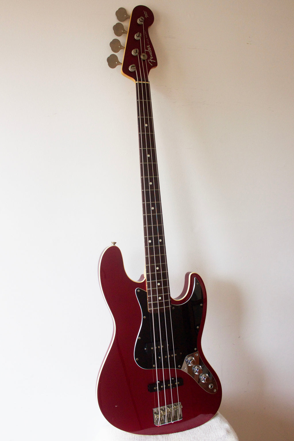 Fender Aerodyne Jazz Bass Old Candy Apple Red 2004-05