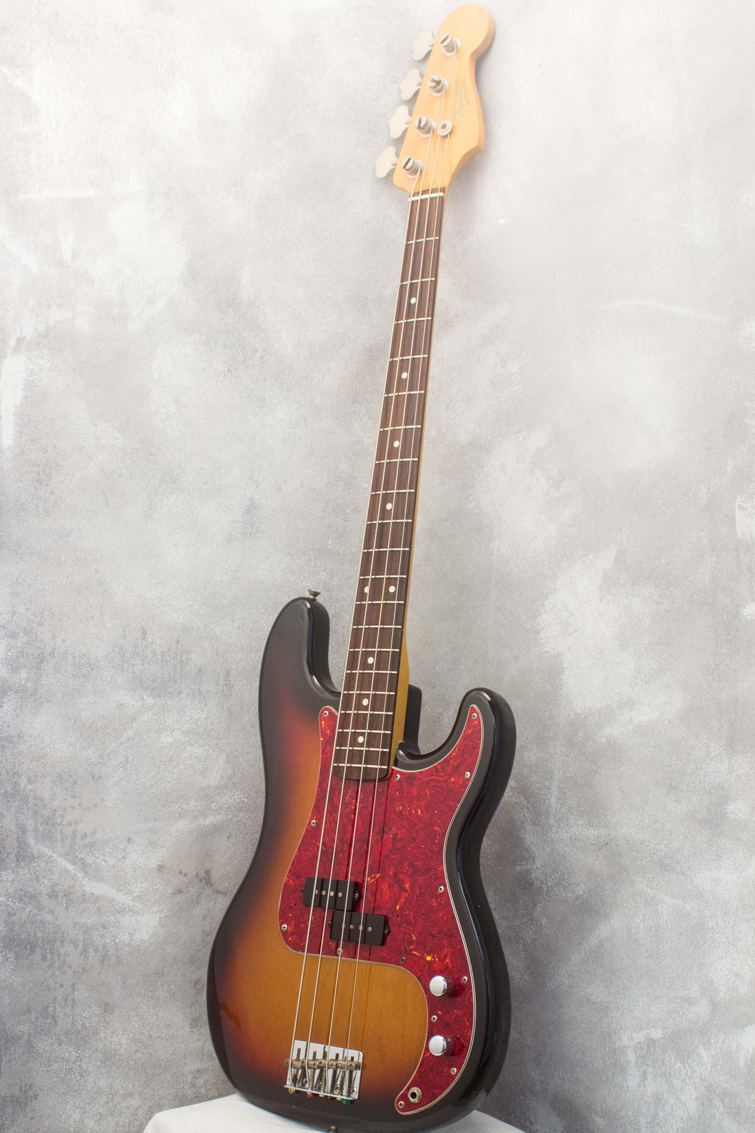 Fender Japan '62 Precision Bass PB62-700 Sunburst 1990