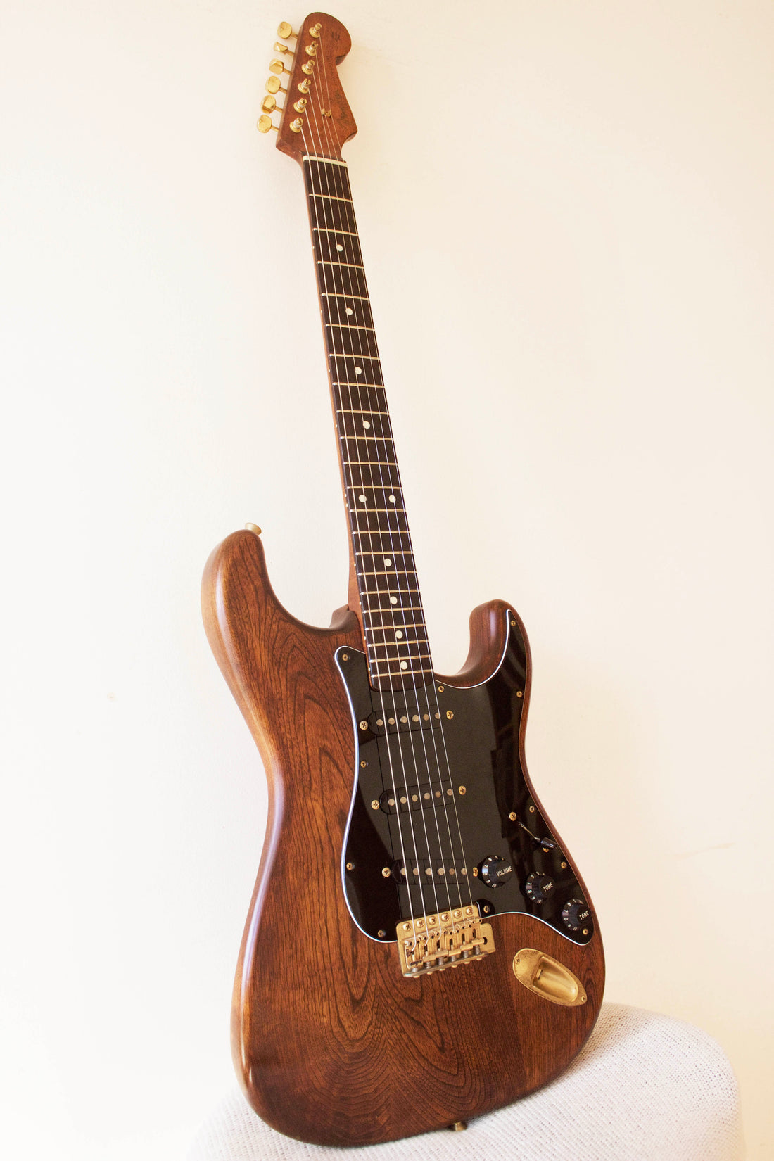 Fender '62 Reissue Stratocaster Walnut Limited Edition 1993/4