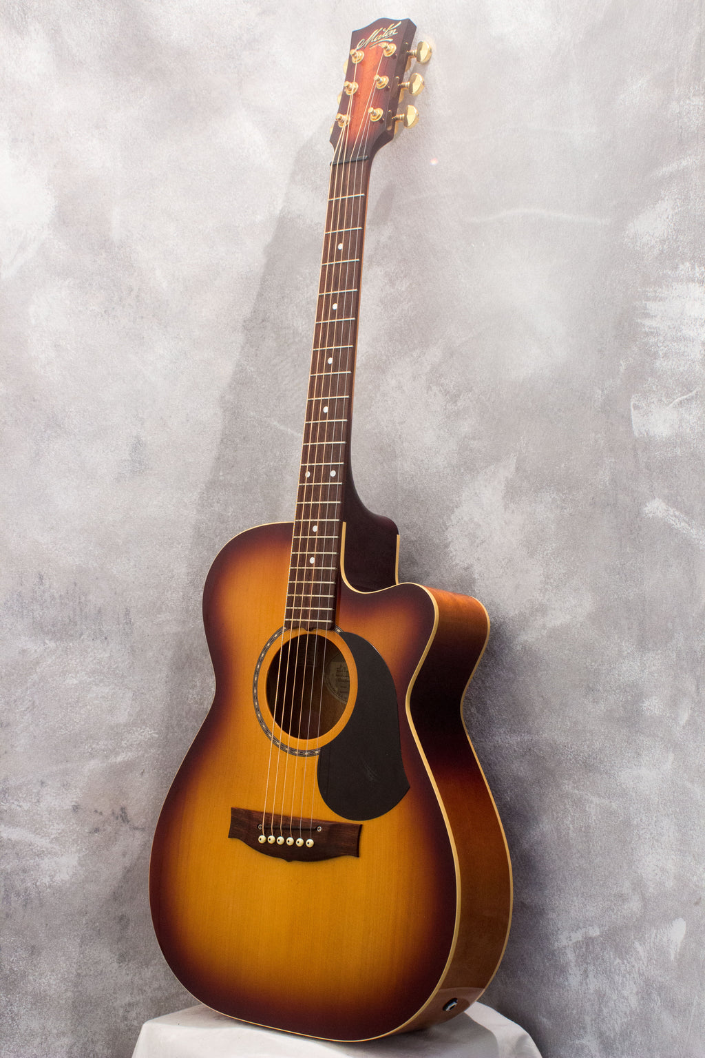 Maton Performer EBG808LG Acoustic/Electric Sunburst 2011