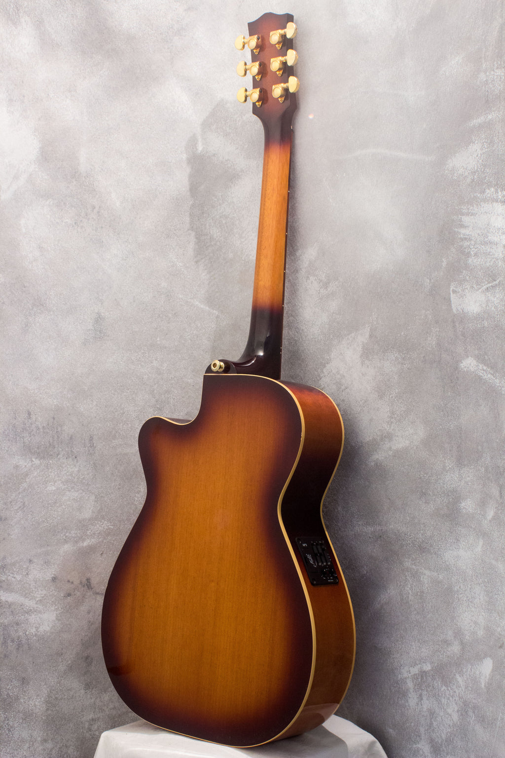 Maton Performer EBG808LG Acoustic/Electric Sunburst 2011