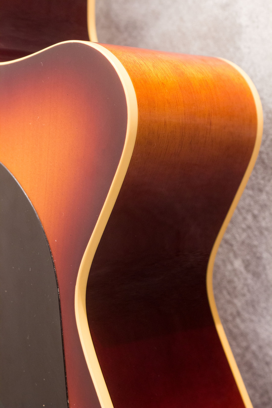 Maton Performer EBG808LG Acoustic/Electric Sunburst 2011